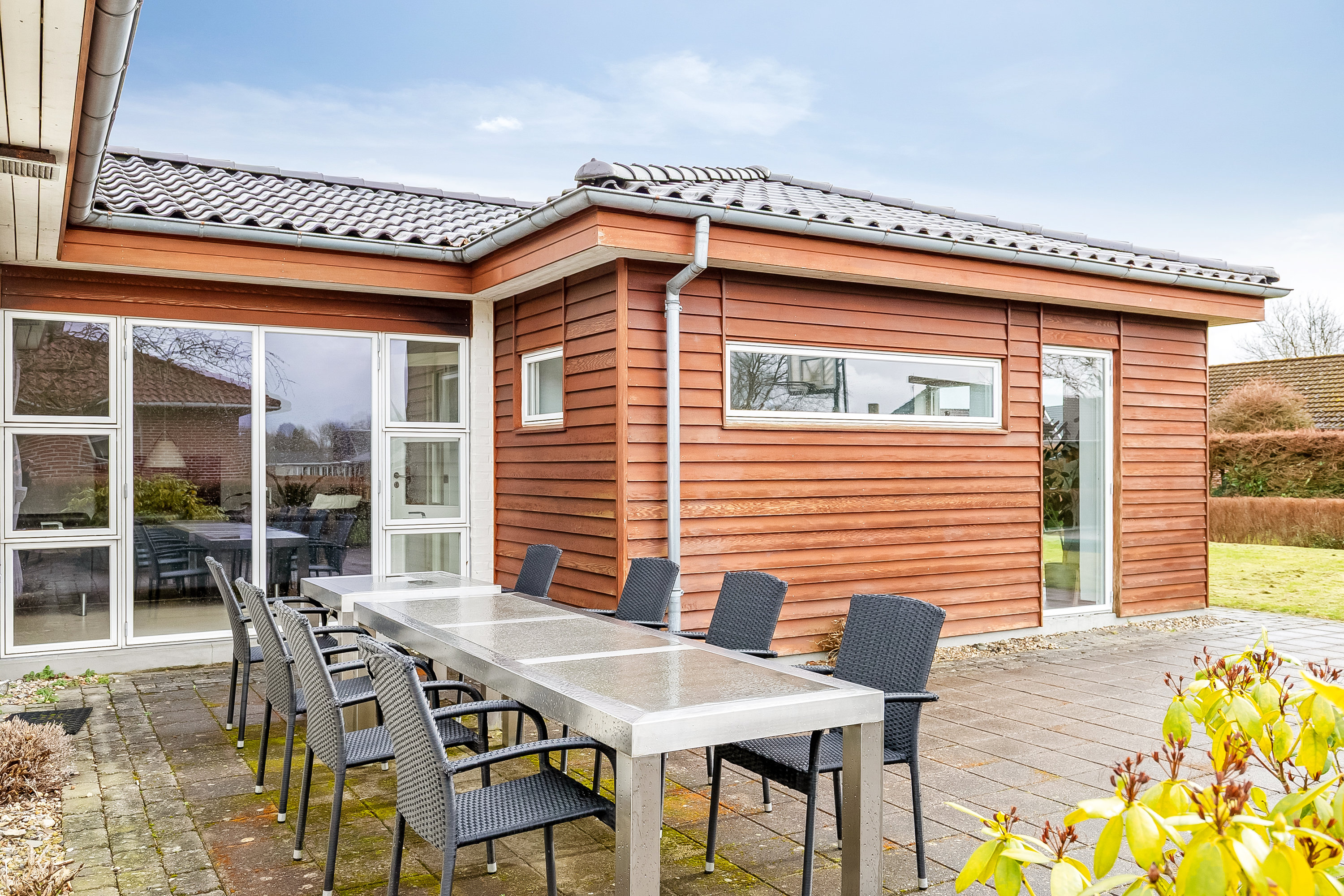 Fremhævet terrasse billede i fuldskærmstilstand. Billede af Anton Berntsen Vej 19, Bredsten, 7182 Bredsten