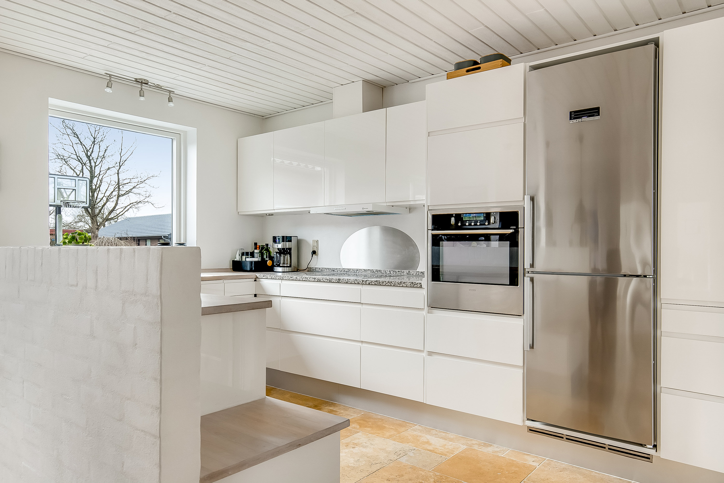 Fremhævet køkken billede i fuldskærmstilstand. Billede af Anton Berntsen Vej 19, Bredsten, 7182 Bredsten