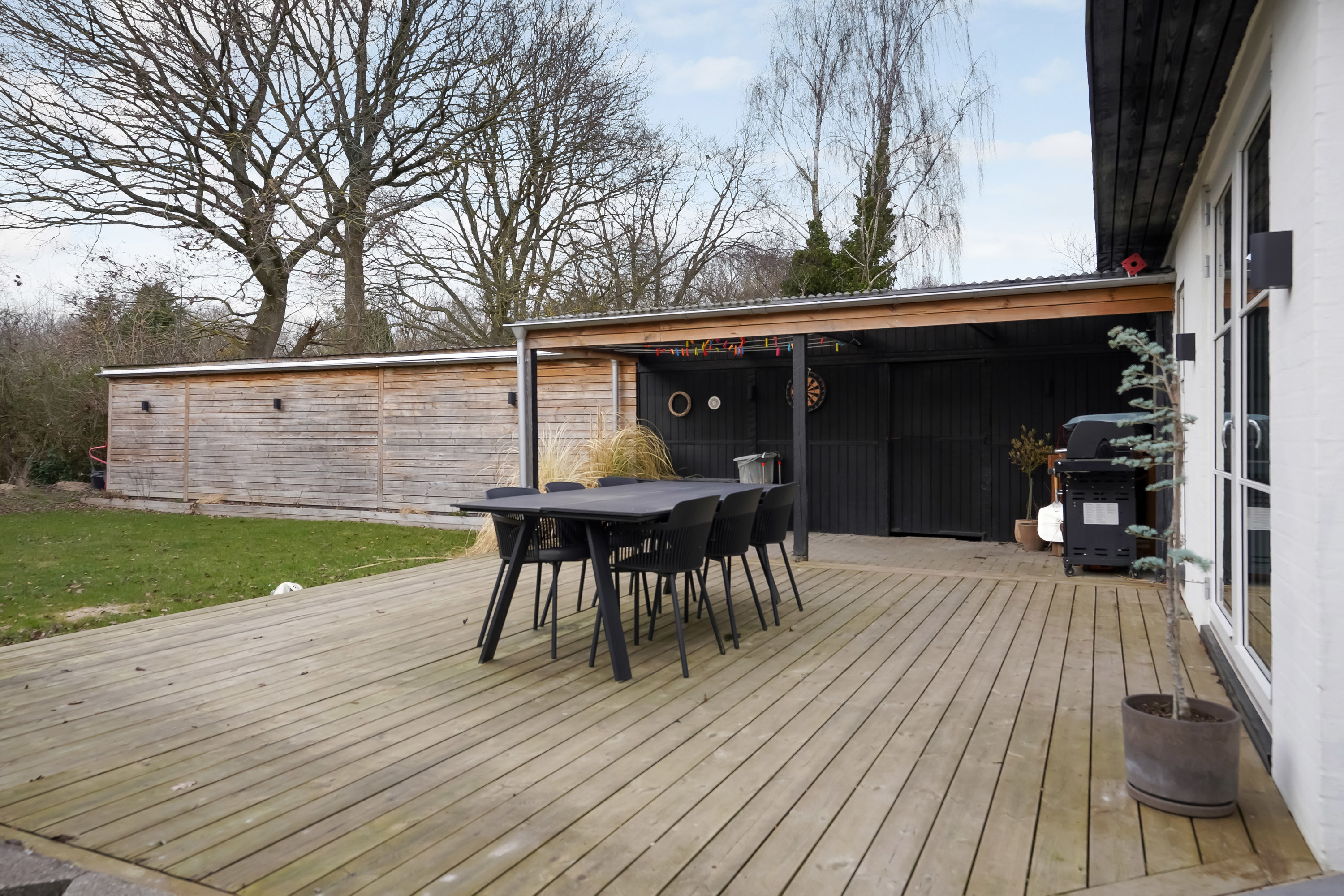 Fremhævet terrasse billede i fuldskærmstilstand. Billede af Holstedvej 36, Bolbro, 5200 Odense V