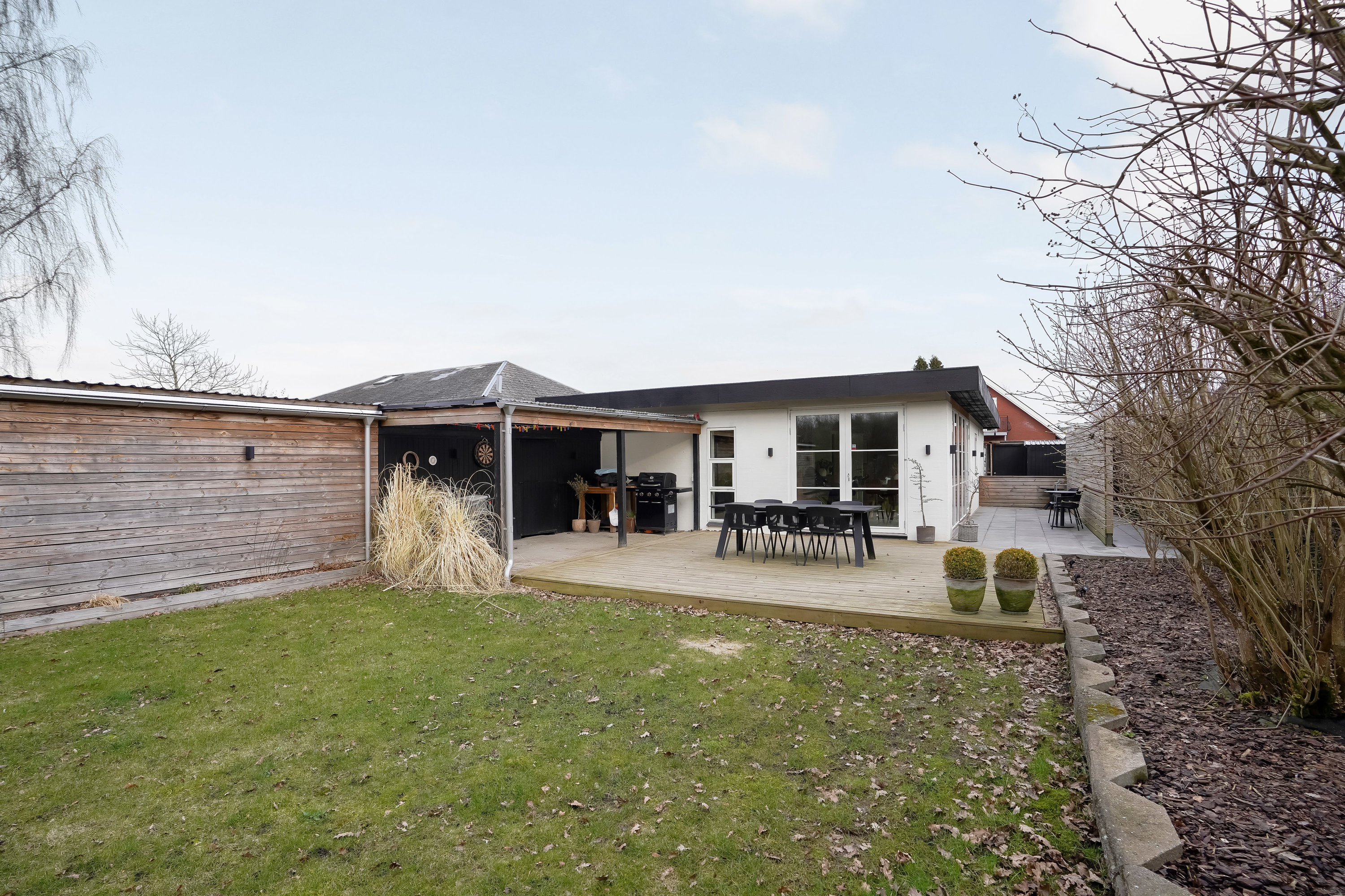 Fremhævet have billede i fuldskærmstilstand. Billede af Holstedvej 36, Bolbro, 5200 Odense V