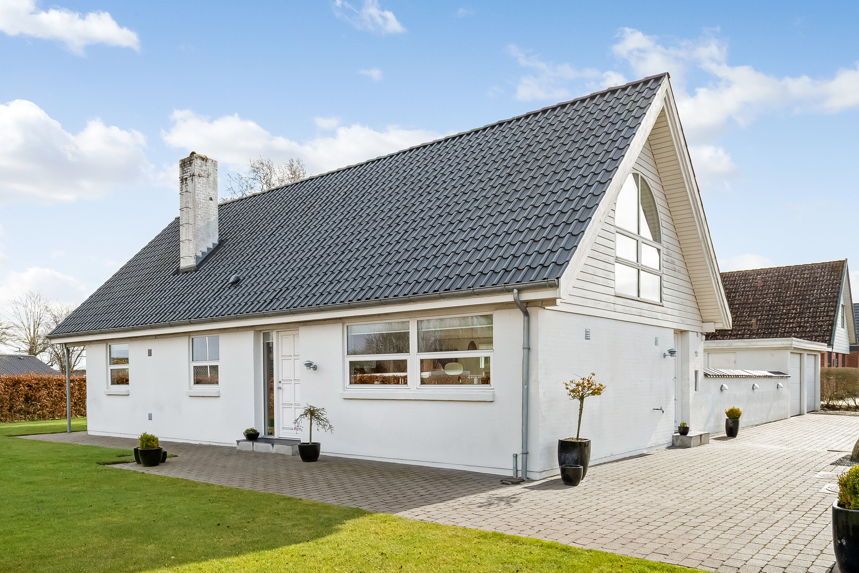 Fremhævet ejendommen billede i fuldskærmstilstand. Billede af Johan Skjoldborg Vej 10, 7182 Bredsten