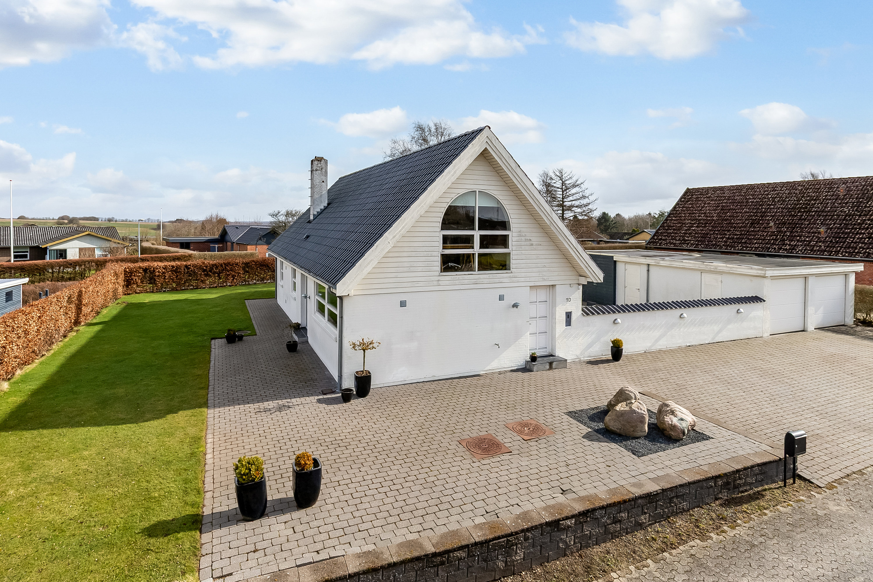 Fremhævet mastefoto billede i fuldskærmstilstand. Billede af Johan Skjoldborg Vej 10, 7182 Bredsten