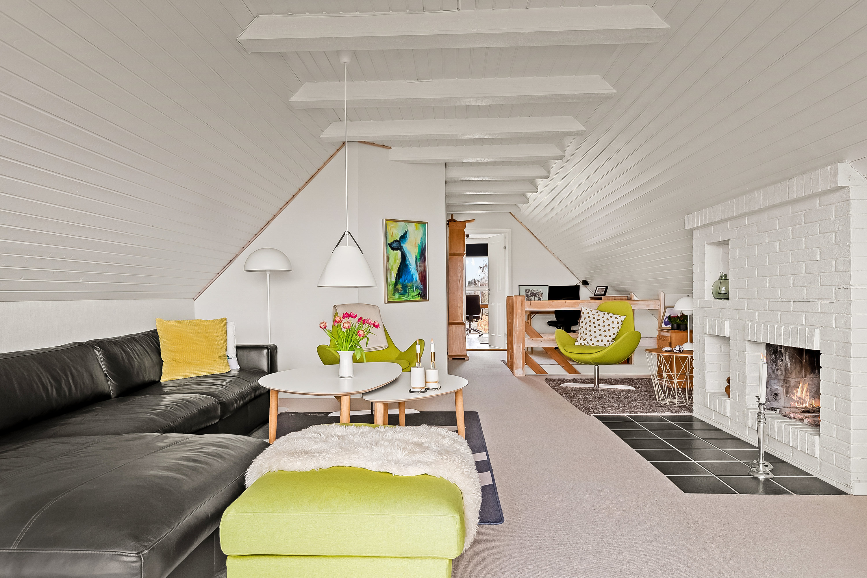 Fremhævet stue billede i fuldskærmstilstand. Billede af Johan Skjoldborg Vej 10, 7182 Bredsten