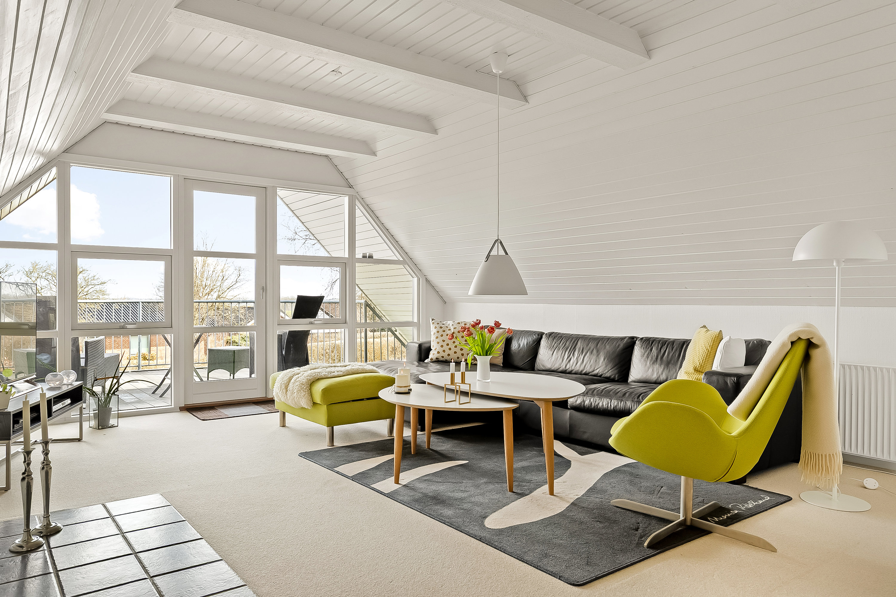 Fremhævet stue billede i fuldskærmstilstand. Billede af Johan Skjoldborg Vej 10, 7182 Bredsten