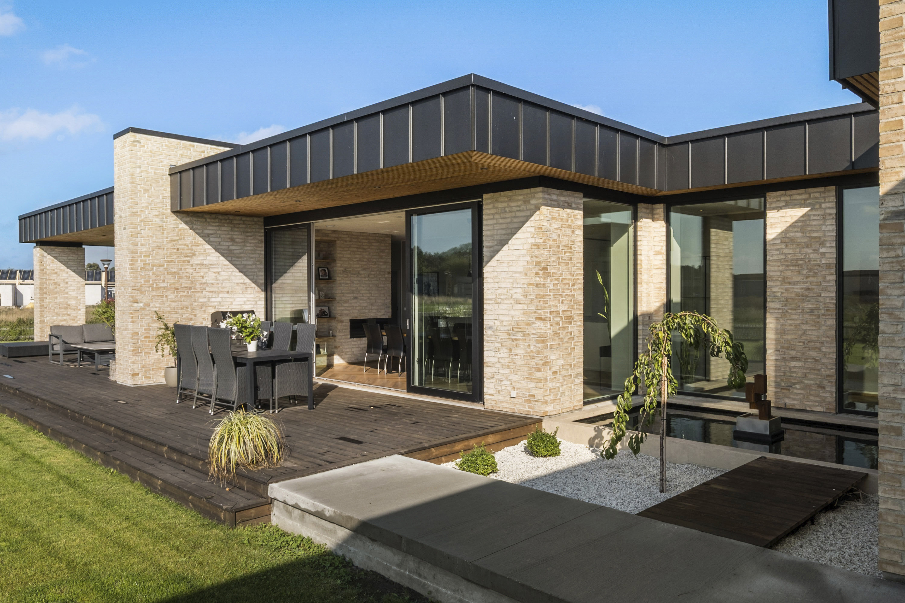 Fremhævet  billede i fuldskærmstilstand. Billede af Knøsgårds Alle 64, 9440 Aabybro