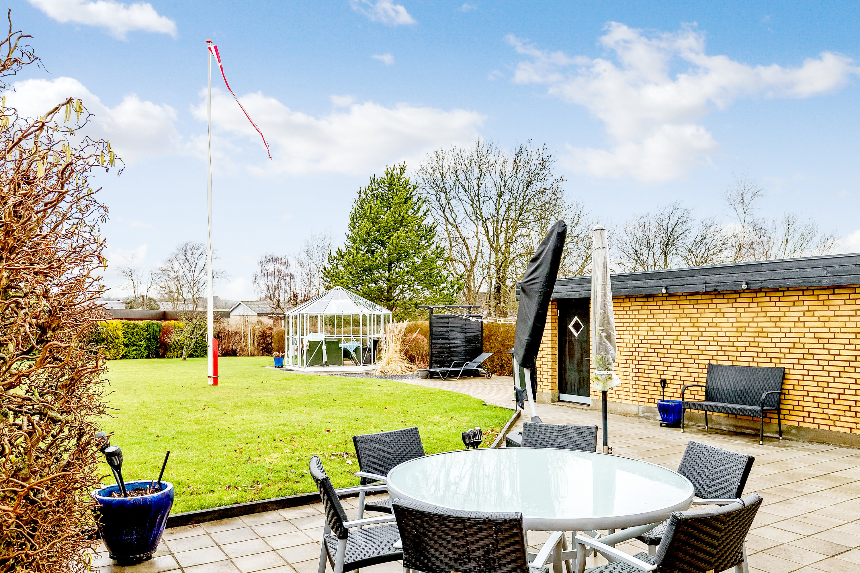 Fremhævet terrasse billede i fuldskærmstilstand. Billede af Klosterbakken 10, Skærup, 7080 Børkop