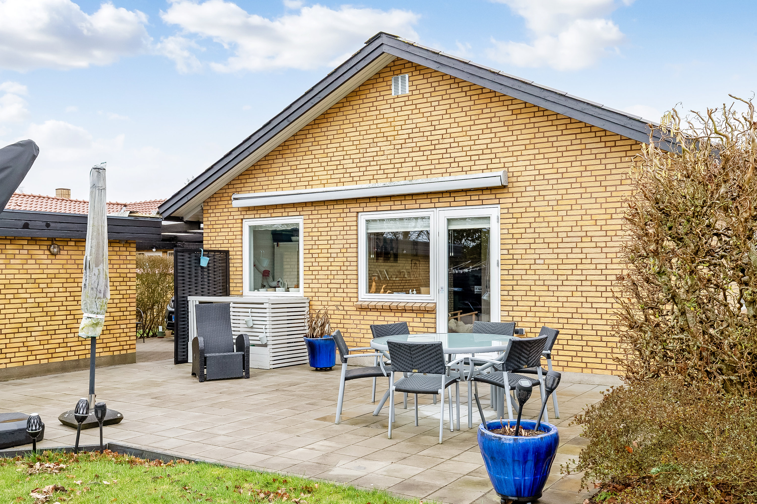 Fremhævet terrasse billede i fuldskærmstilstand. Billede af Klosterbakken 10, Skærup, 7080 Børkop