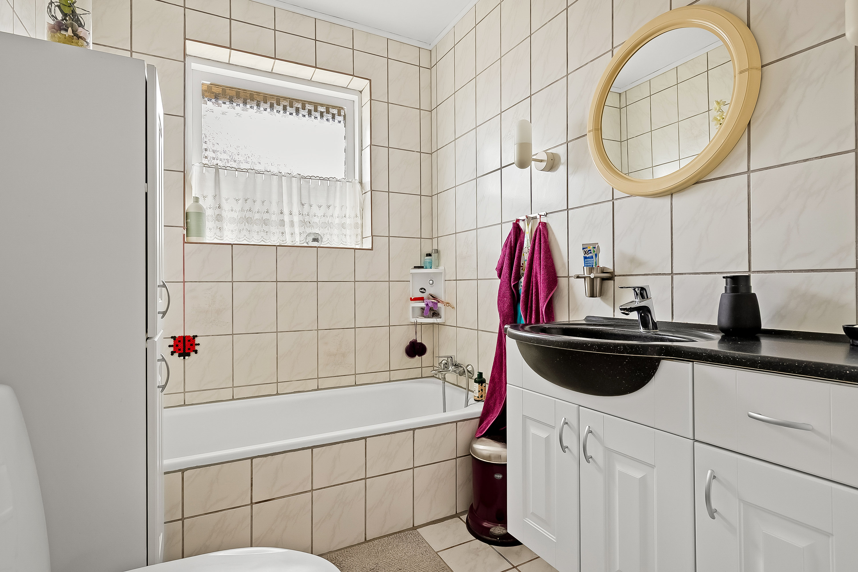 Fremhævet badeværelse billede i fuldskærmstilstand. Billede af Klosterbakken 10, Skærup, 7080 Børkop