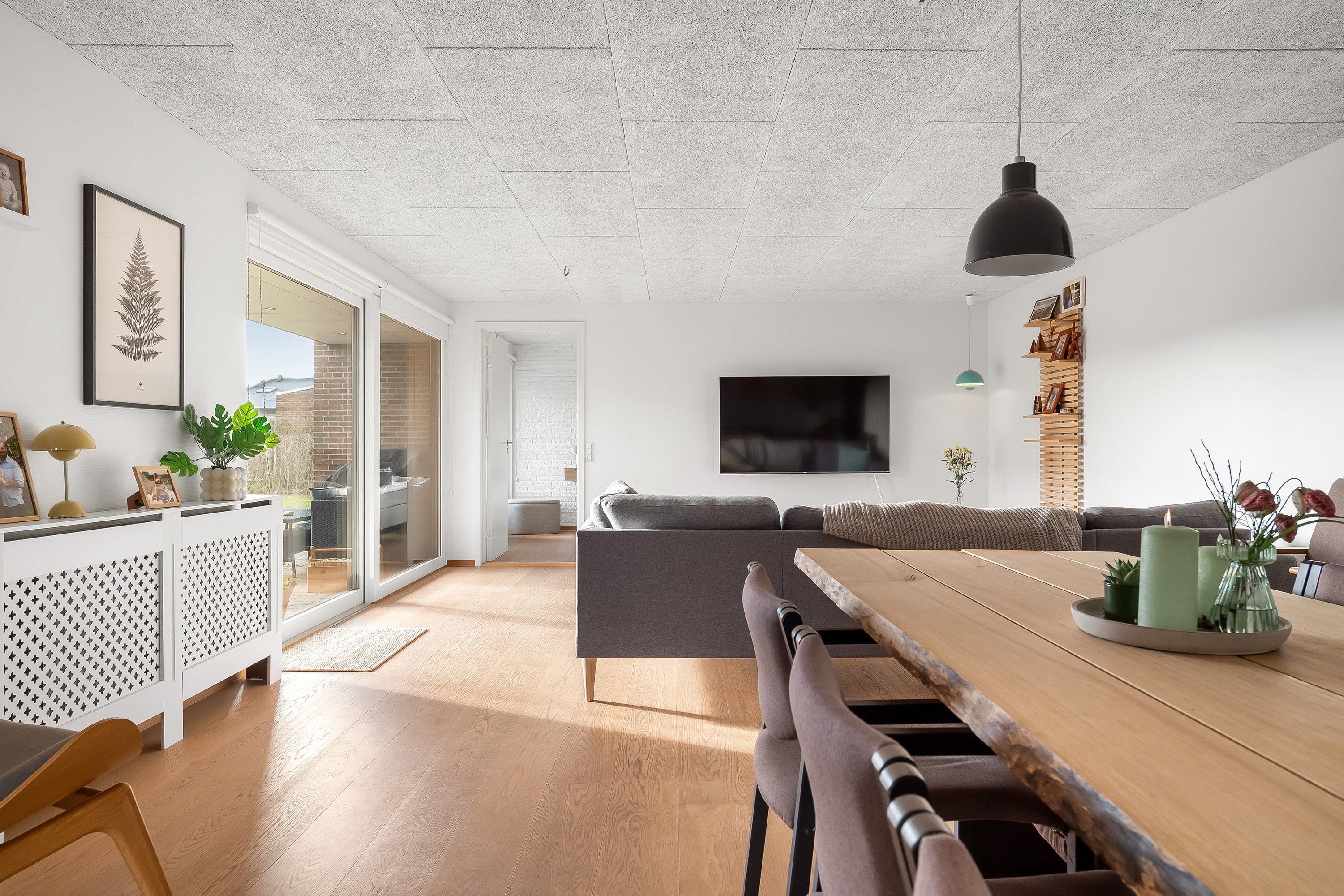 Fremhævet stue billede i fuldskærmstilstand. Billede af Bachsvej 48, 7500 Holstebro