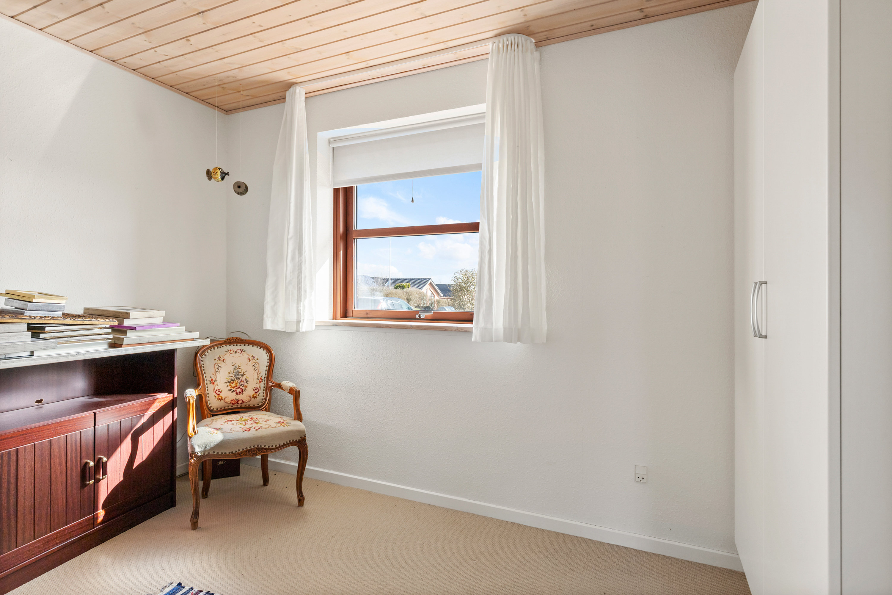 Fremhævet værelse billede i fuldskærmstilstand. Billede af Rugmarken 166, 9690 Fjerritslev