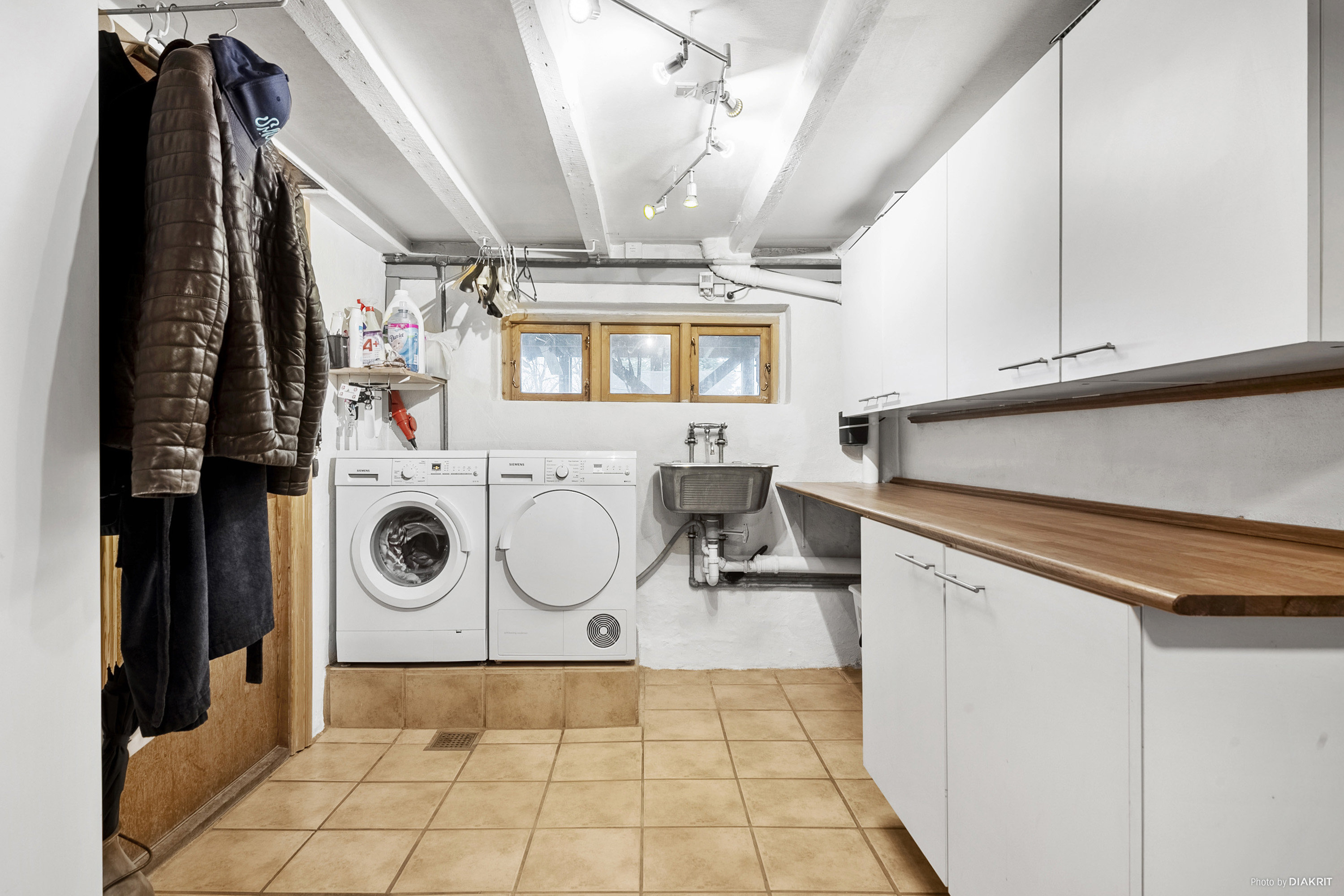 Fremhævet værelse billede i fuldskærmstilstand. Billede af Kongshusvej 590, Torrild, 8300 Odder