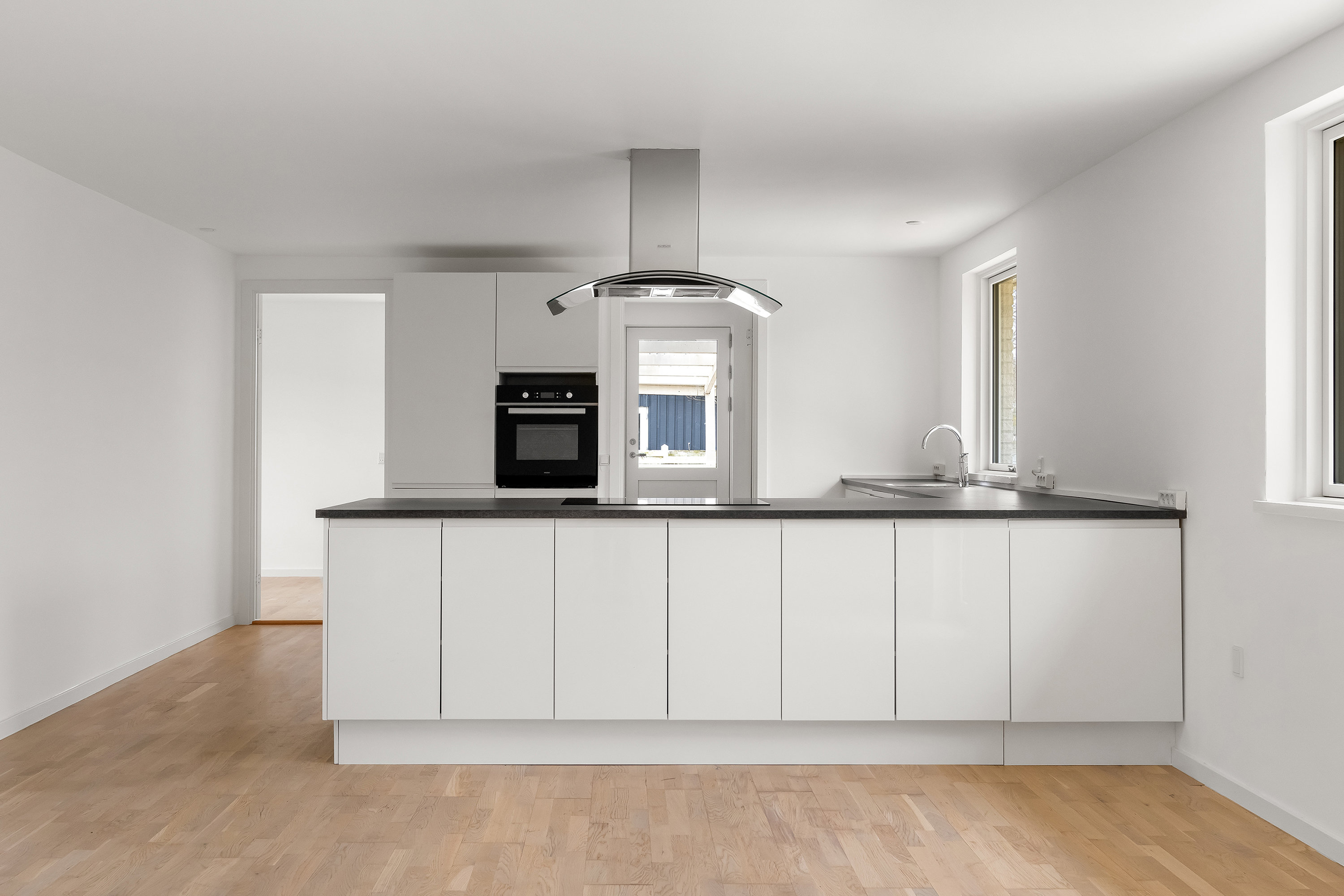 Fremhævet køkken billede i fuldskærmstilstand. Billede af Græsted Vænge 45, 3230 Græsted