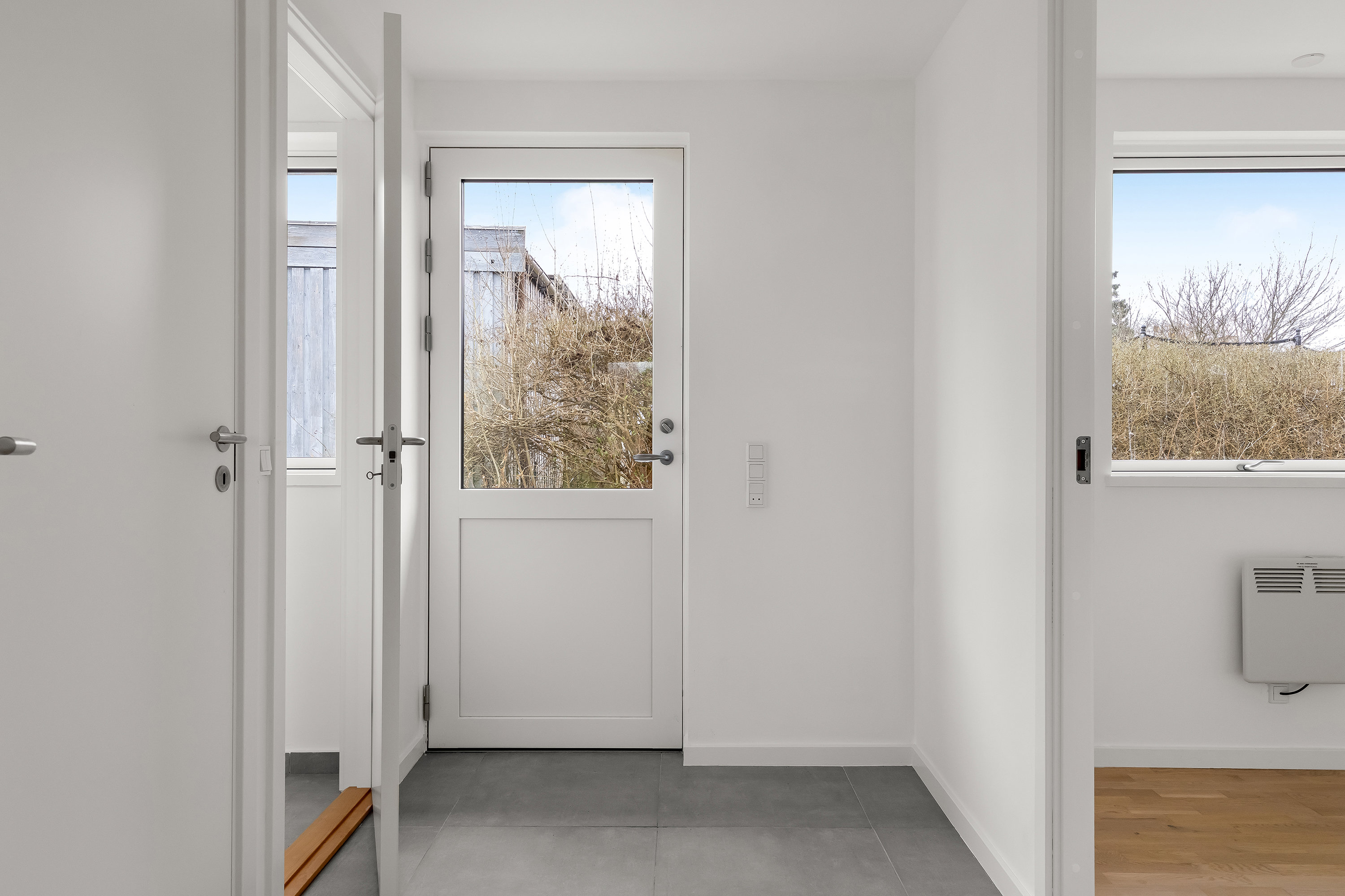 Fremhævet entré billede i fuldskærmstilstand. Billede af Græsted Vænge 45, 3230 Græsted