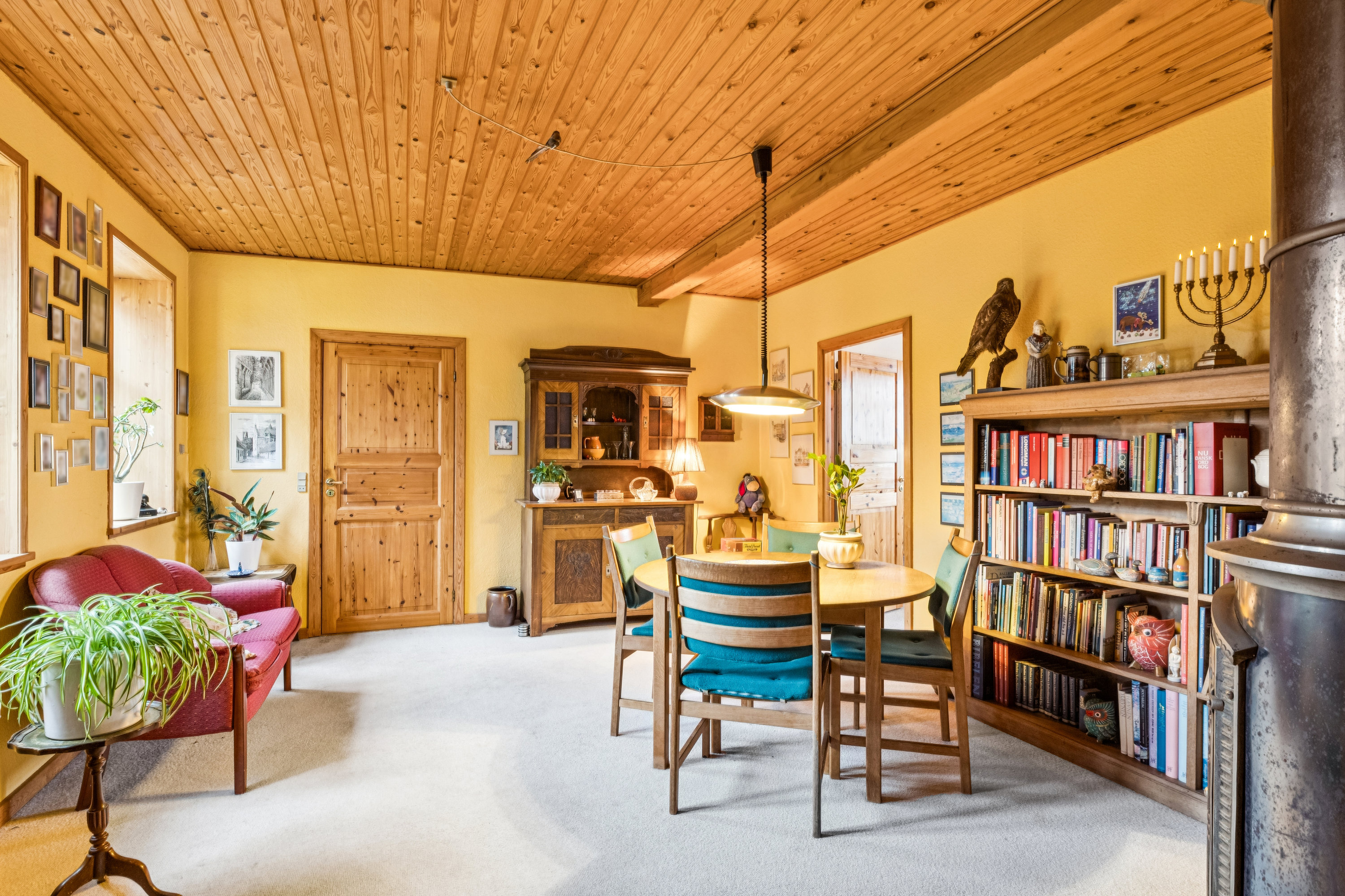 Fremhævet stue billede i fuldskærmstilstand. Billede af Haderslevvej 140, Skallebæk, 6760 Ribe