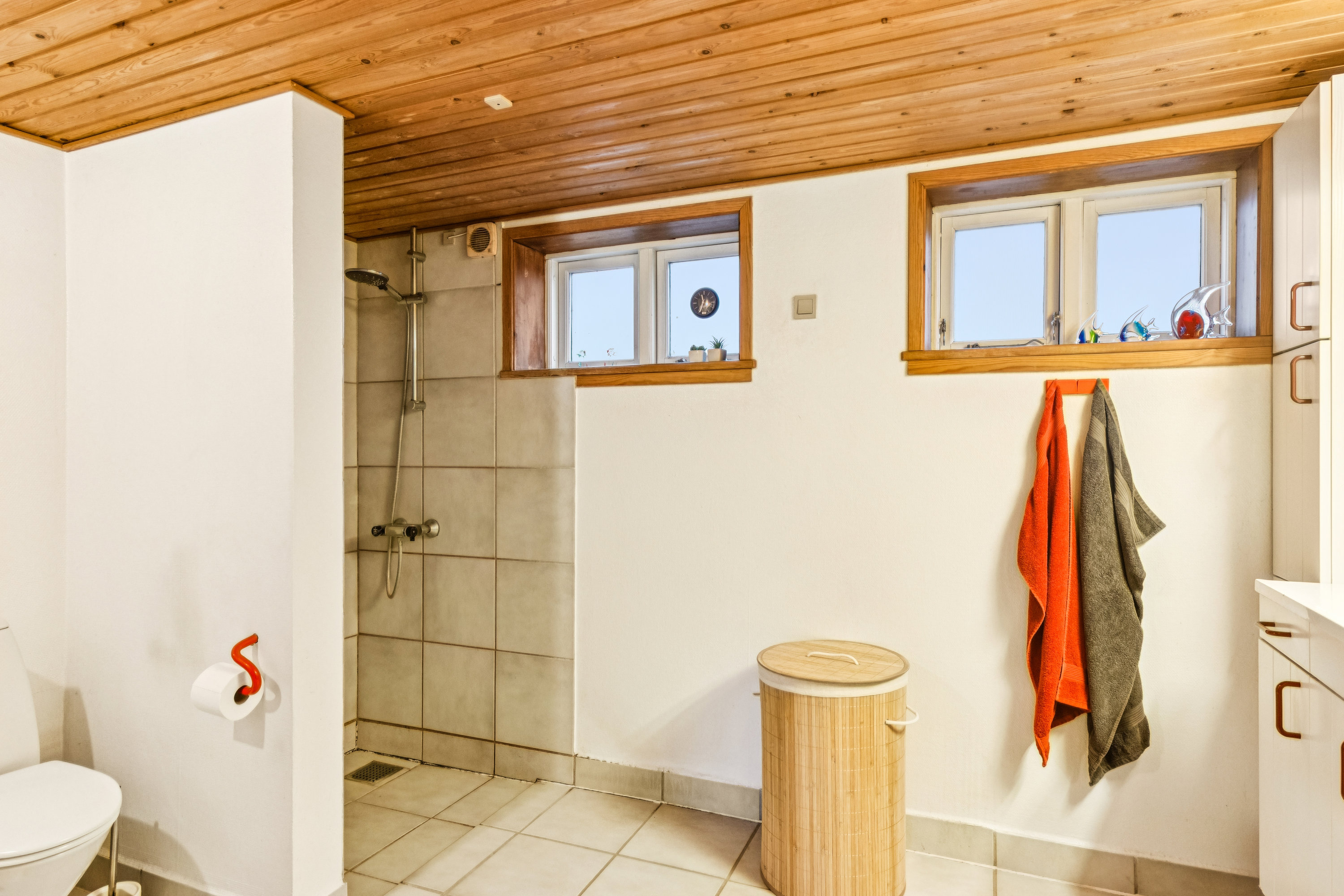 Fremhævet badeværelse billede i fuldskærmstilstand. Billede af Haderslevvej 140, Skallebæk, 6760 Ribe