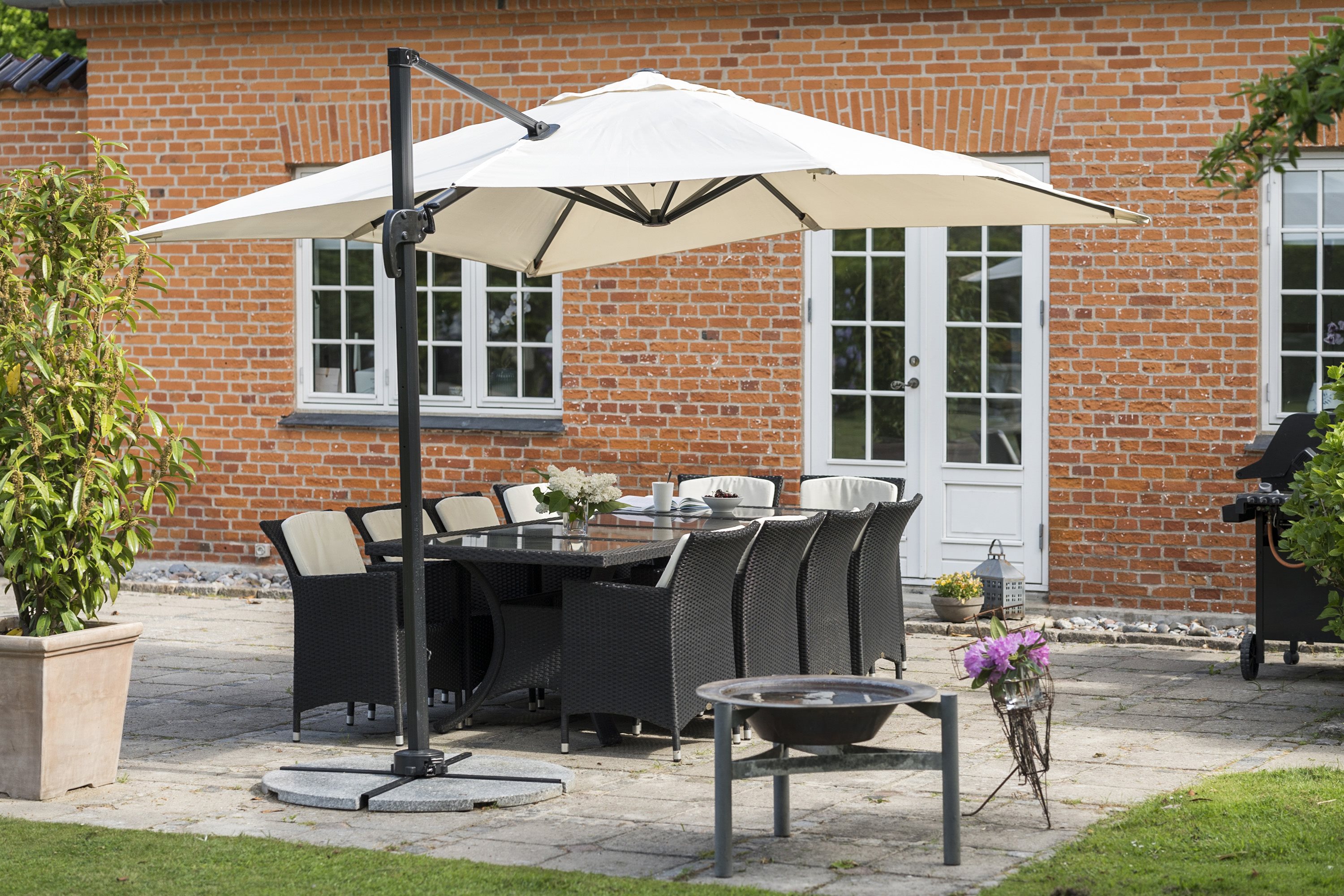 Fremhævet ejendommen billede i fuldskærmstilstand. Billede af Birkedamsvej 3, 3100 Hornbæk