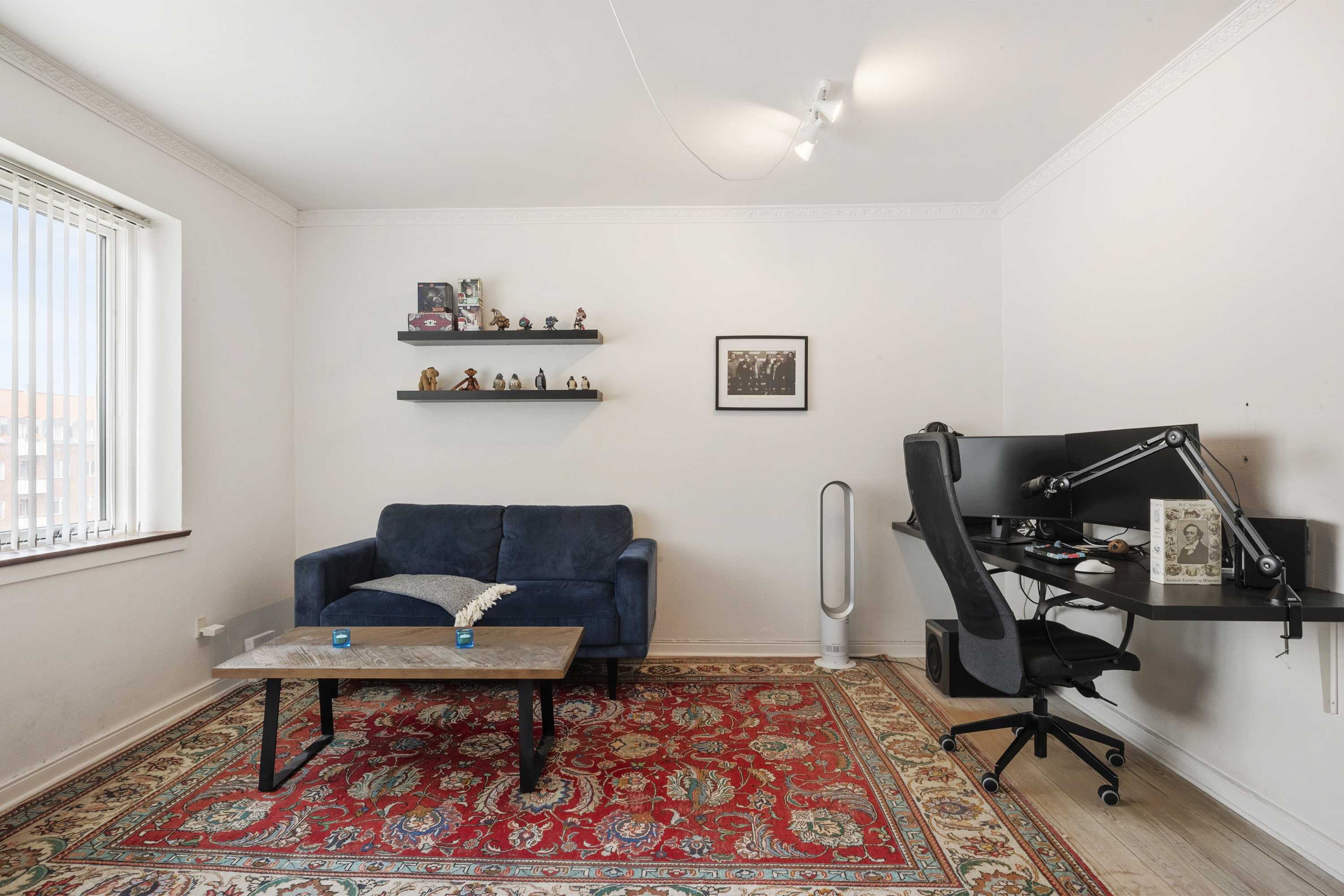 Fremhævet stue billede i fuldskærmstilstand. Billede af Sønderbrogade 93, 2. tv., 8700 Horsens