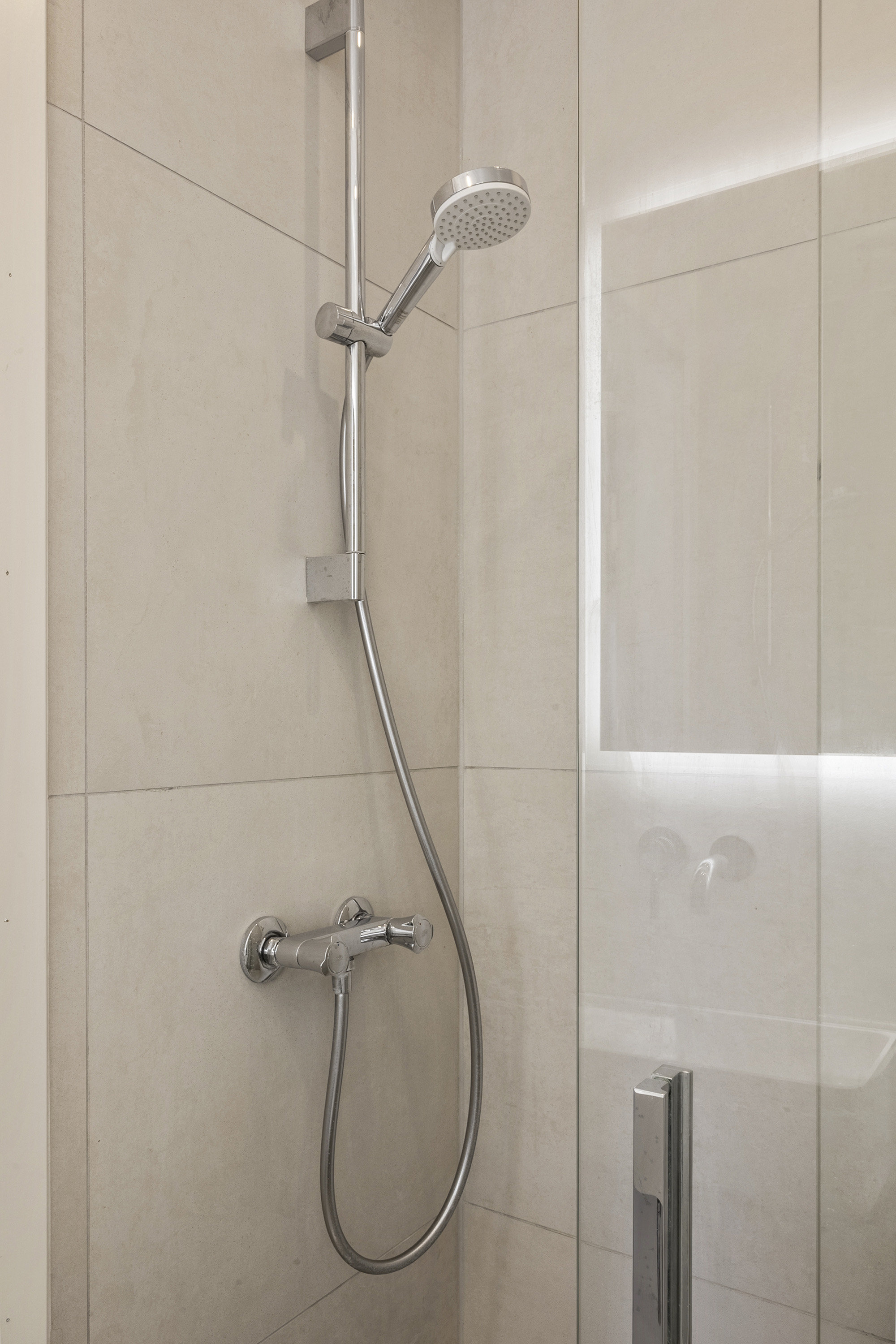 Fremhævet badeværelse billede i fuldskærmstilstand. Billede af Sønderbrogade 93, 2. tv., 8700 Horsens