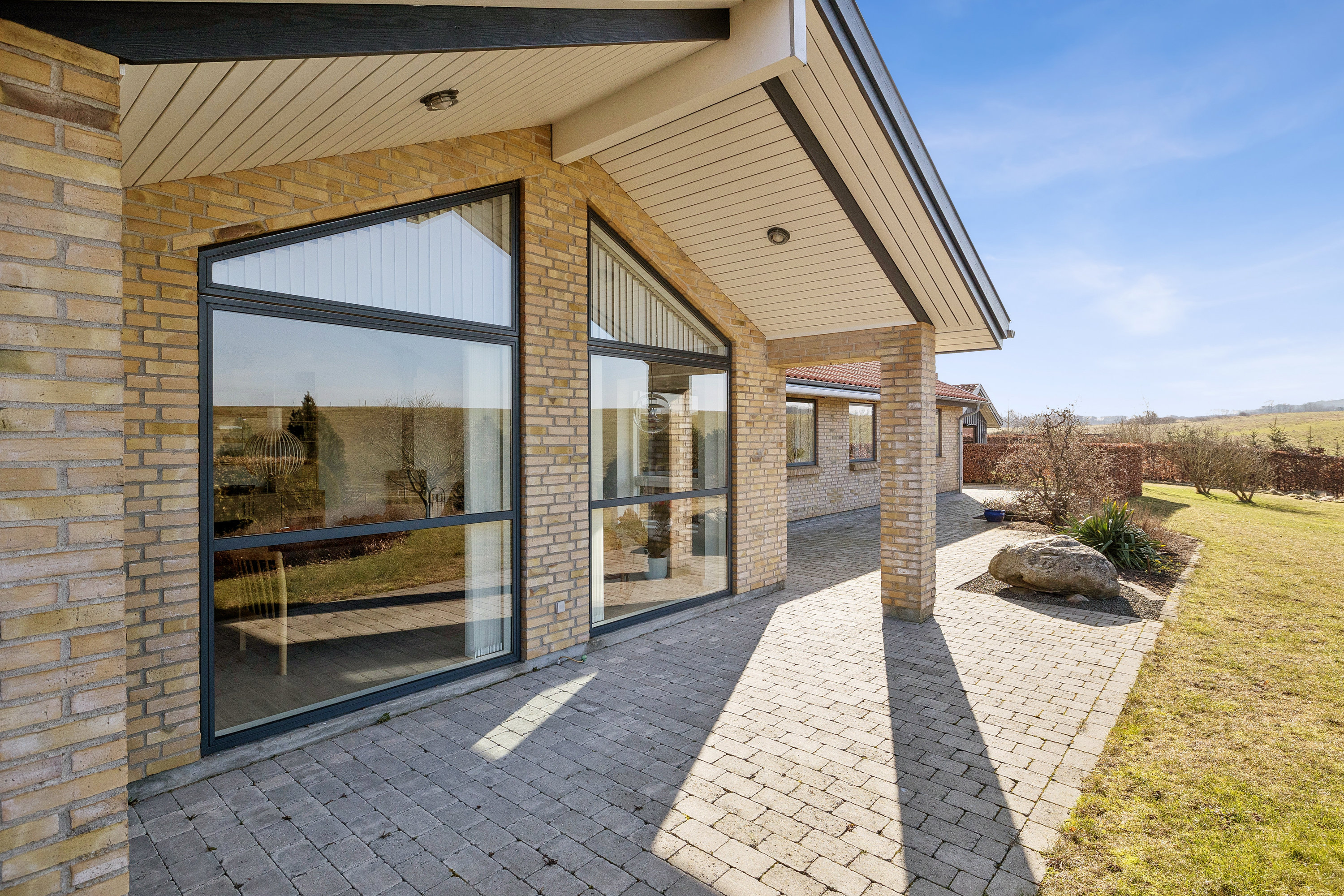 Fremhævet terrasse billede i fuldskærmstilstand. Billede af Præstehaven 11, Hylke, 8660 Skanderborg