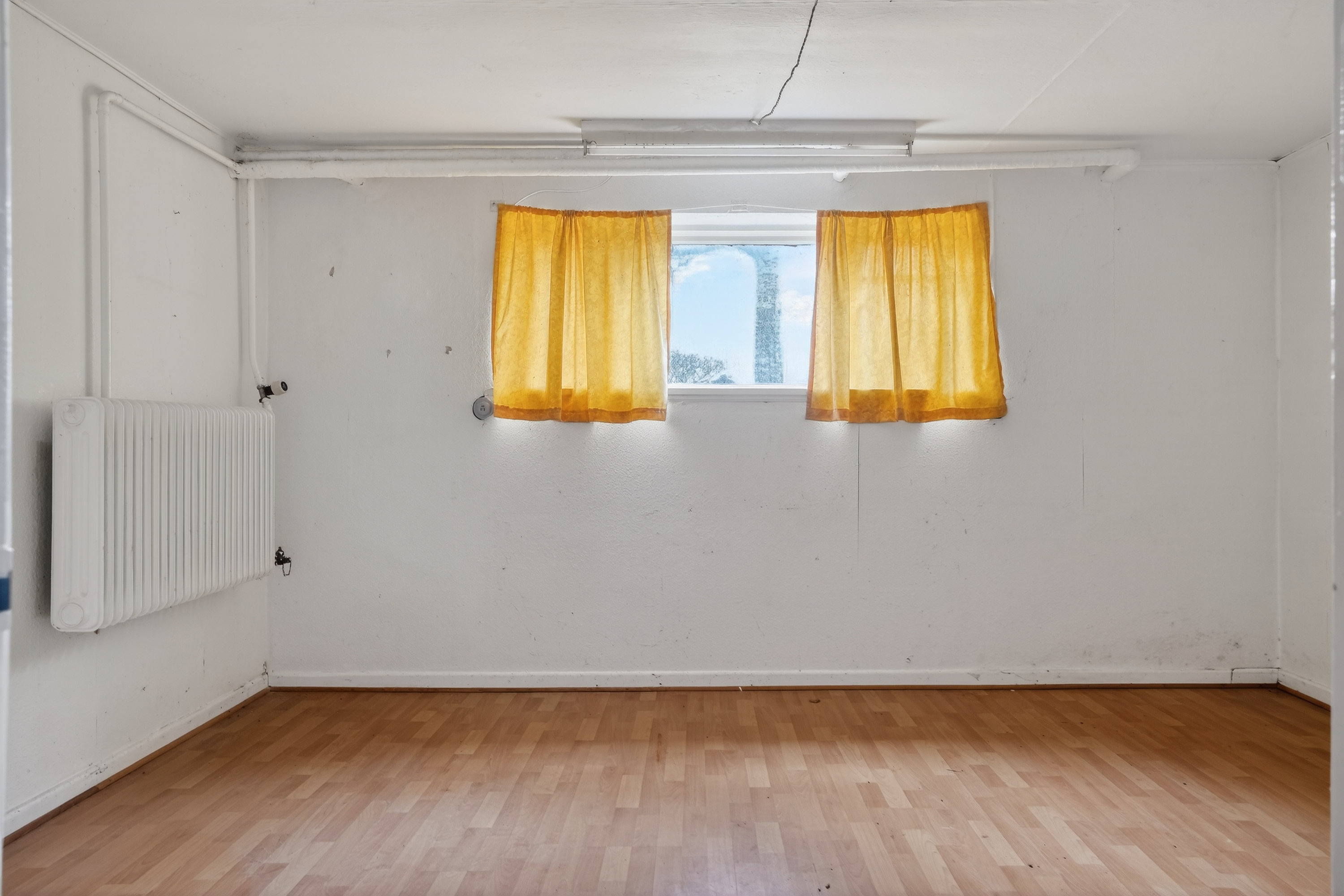 Fremhævet kælder billede i fuldskærmstilstand. Billede af H P Hansensvej 4, 4500 Nykøbing Sj