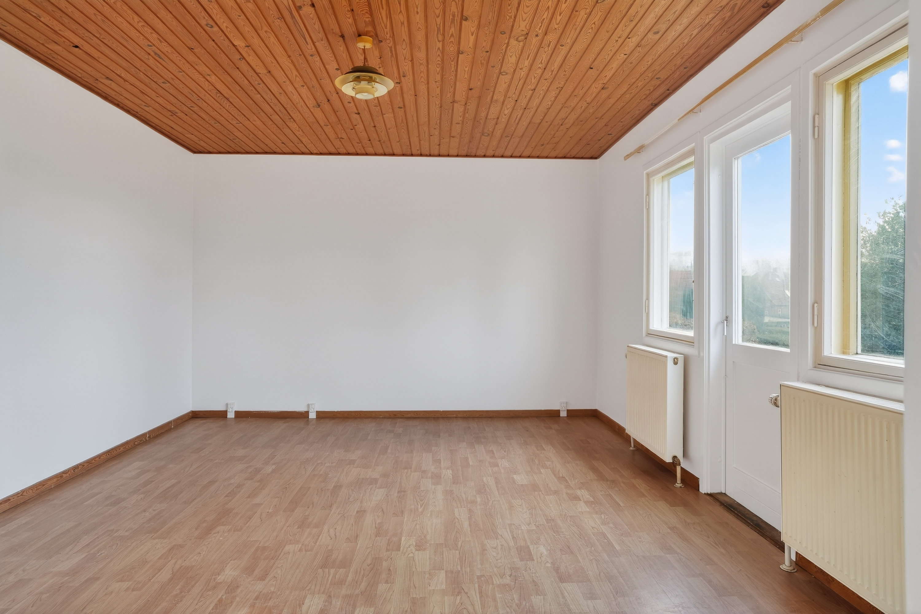 Fremhævet stue billede i fuldskærmstilstand. Billede af H P Hansensvej 4, 4500 Nykøbing Sj