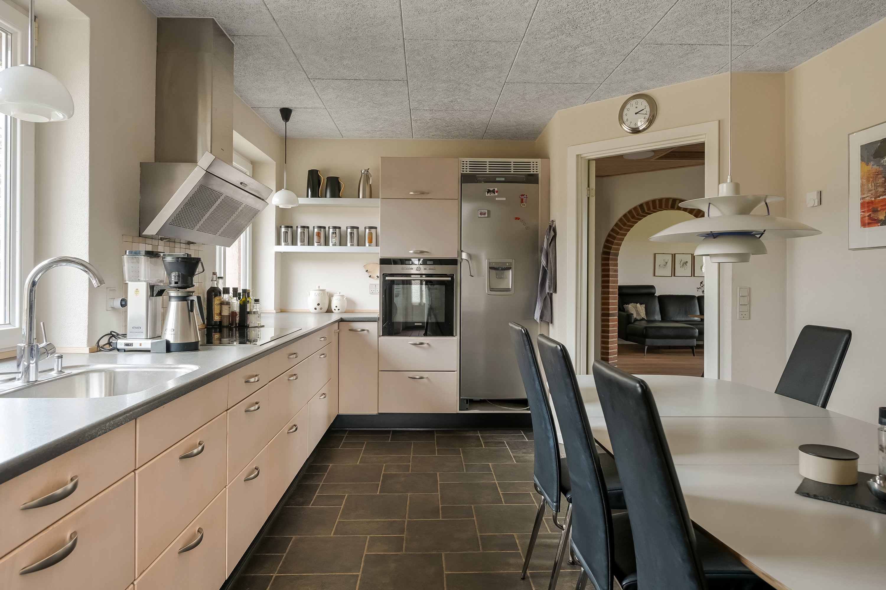 Fremhævet køkken billede i fuldskærmstilstand. Billede af Dalsvej 4, Dal, 7200 Grindsted