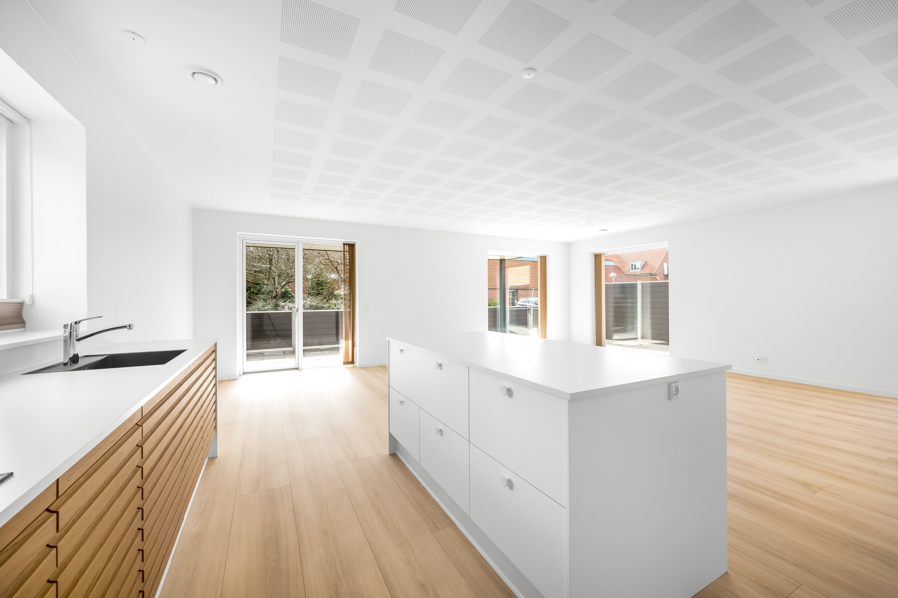 Fremhævet køkken/alrum  billede i fuldskærmstilstand. Billede af Engsiggade 12, st.., 6900 Skjern