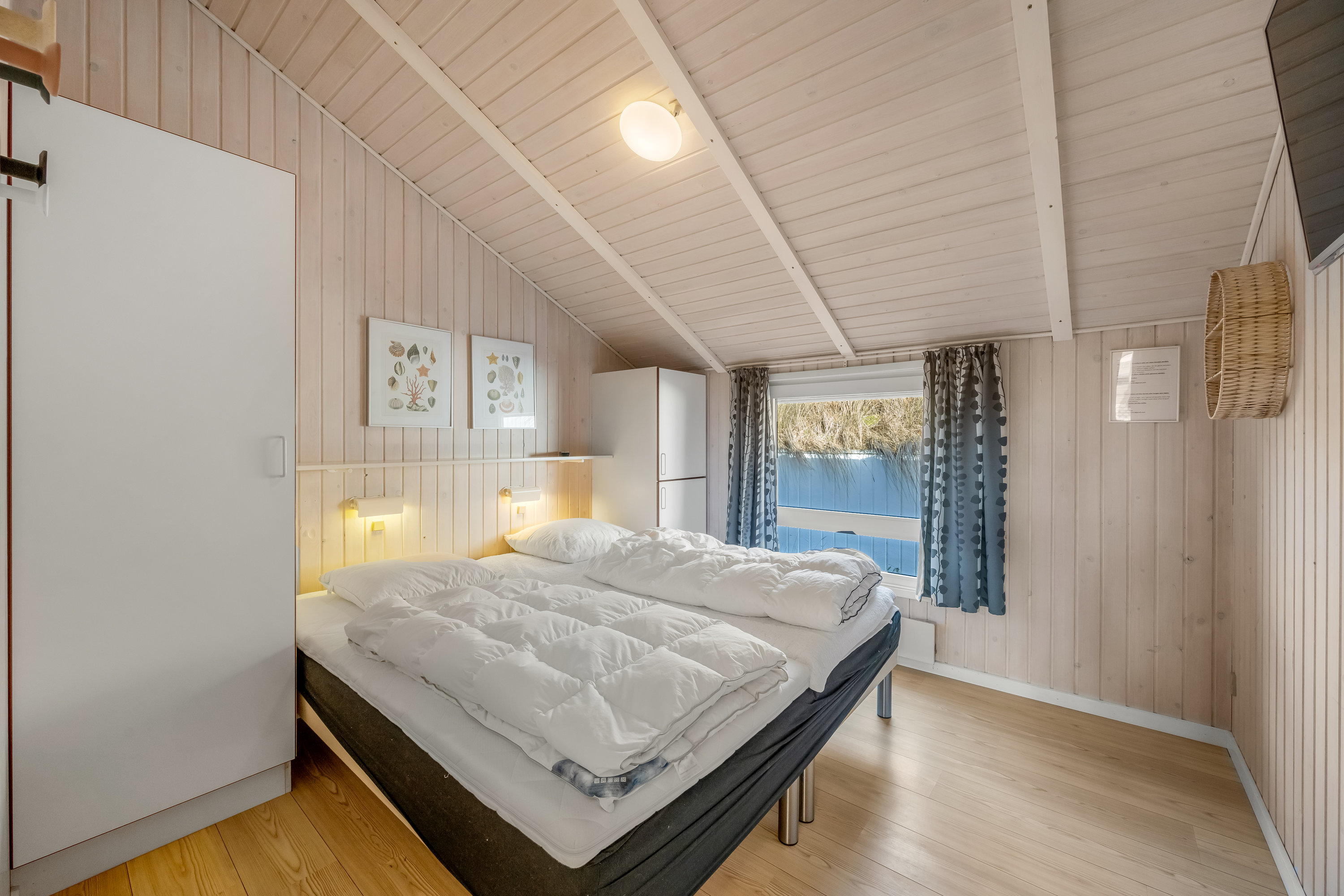 Fremhævet soveværelse billede i fuldskærmstilstand. Billede af Bjerregårdsvej 351, Bjerregaard, 6960 Hvide Sande