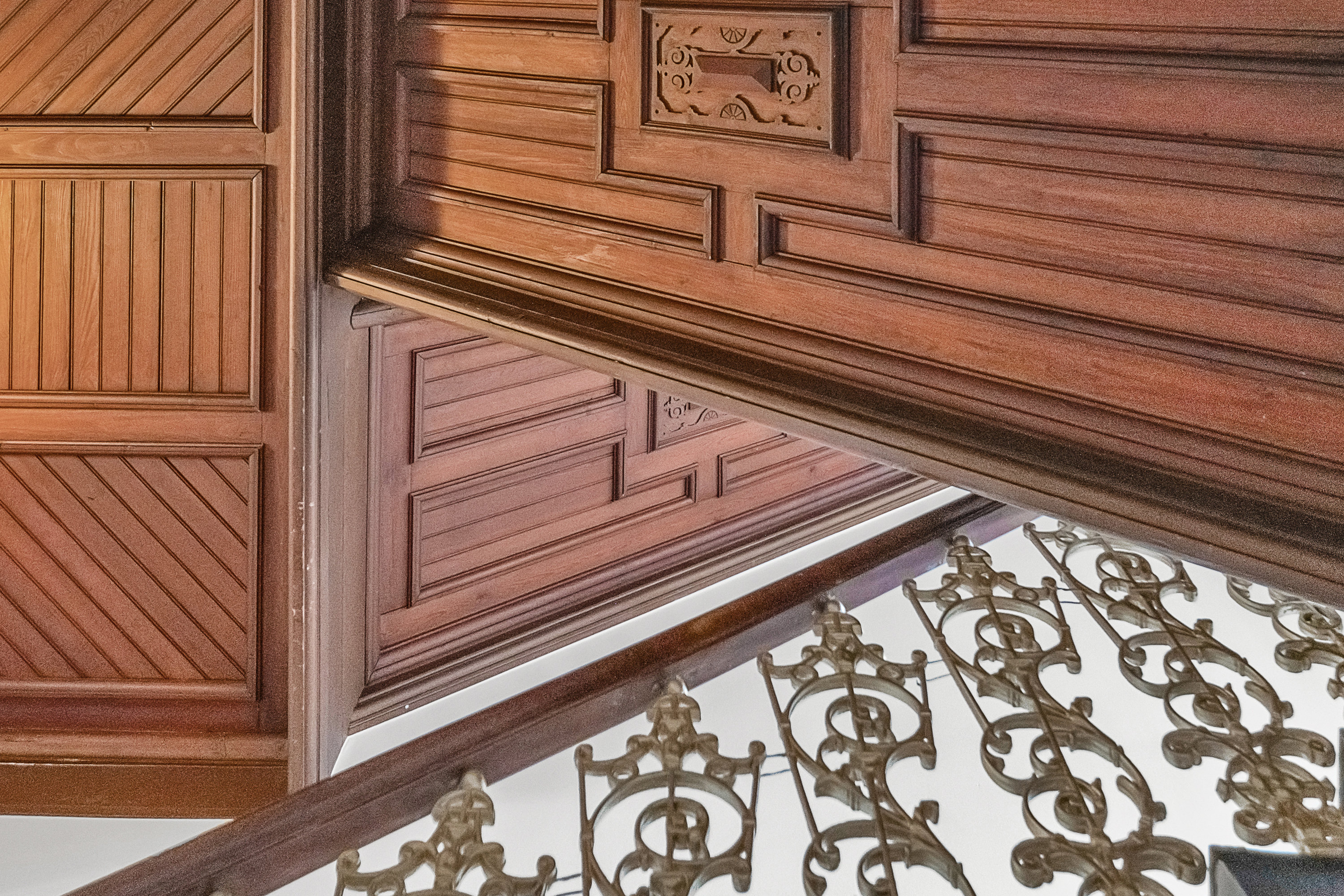 Fremhævet trappeopgang billede i fuldskærmstilstand. Billede af Kystvejen 55, 1. th., 8000 Aarhus C