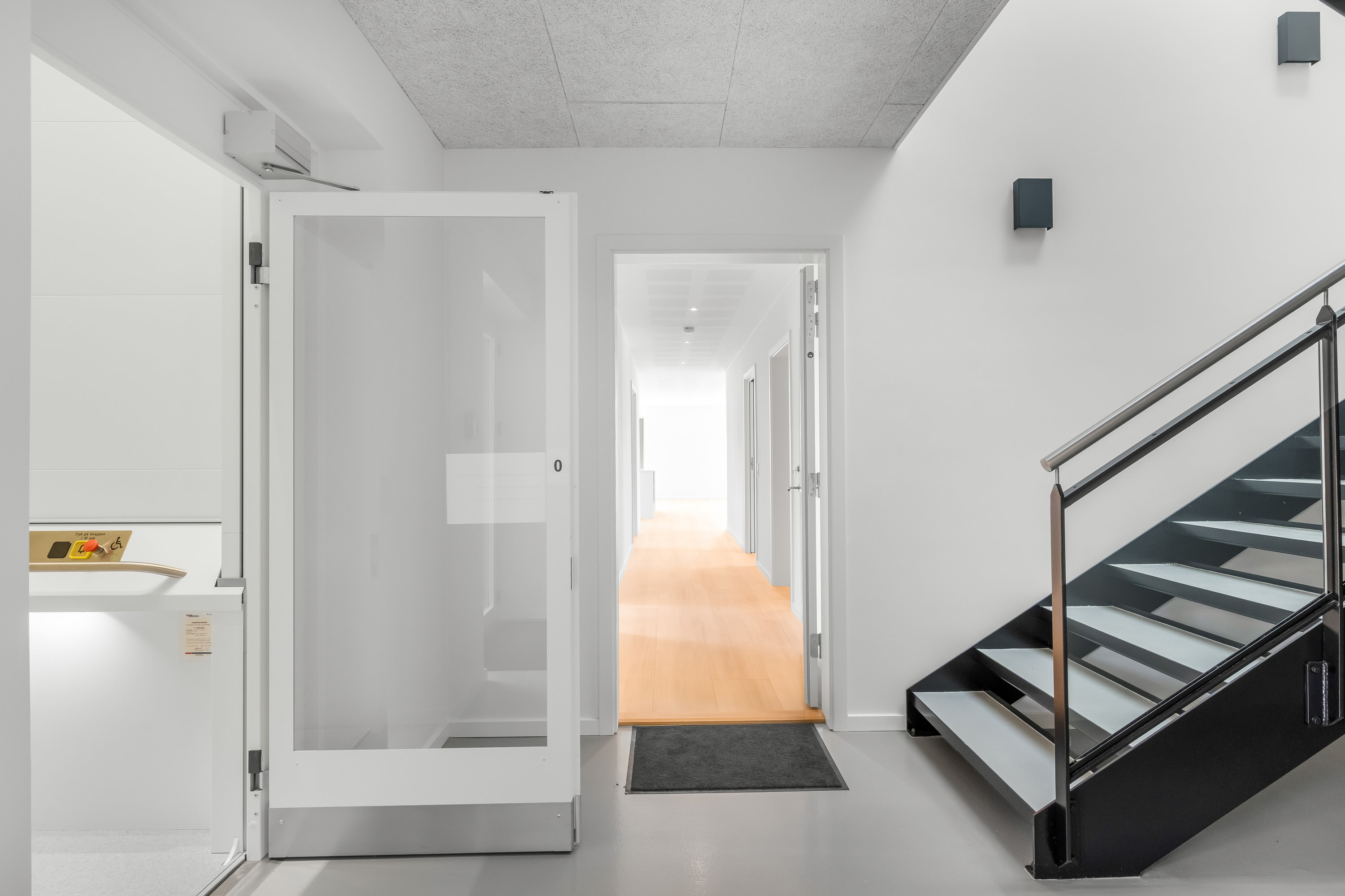 Fremhævet garage billede i fuldskærmstilstand. Billede af Engsiggade 12, st.., 6900 Skjern