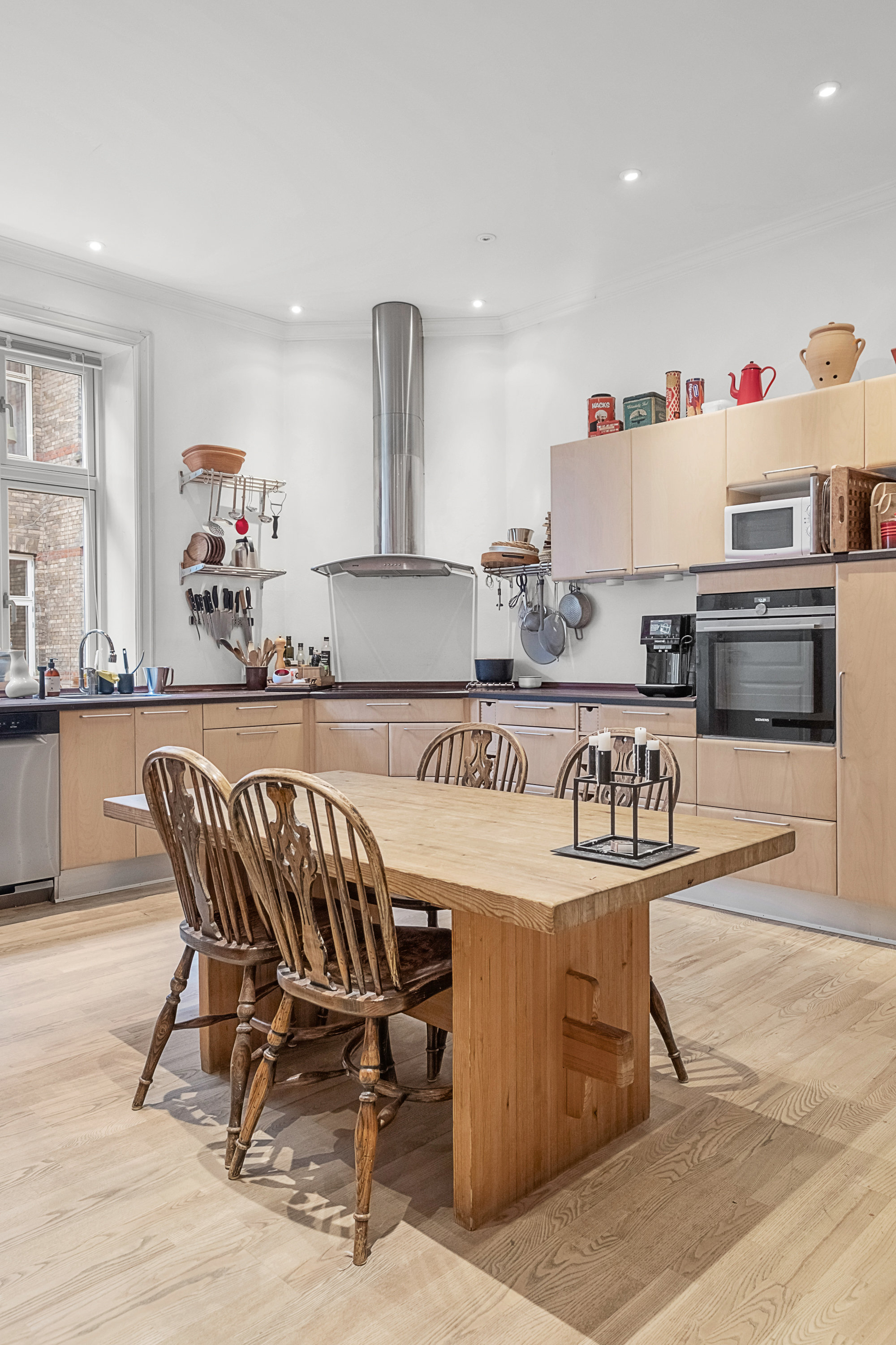 Fremhævet køkken billede i fuldskærmstilstand. Billede af Kystvejen 55, 1. th., 8000 Aarhus C