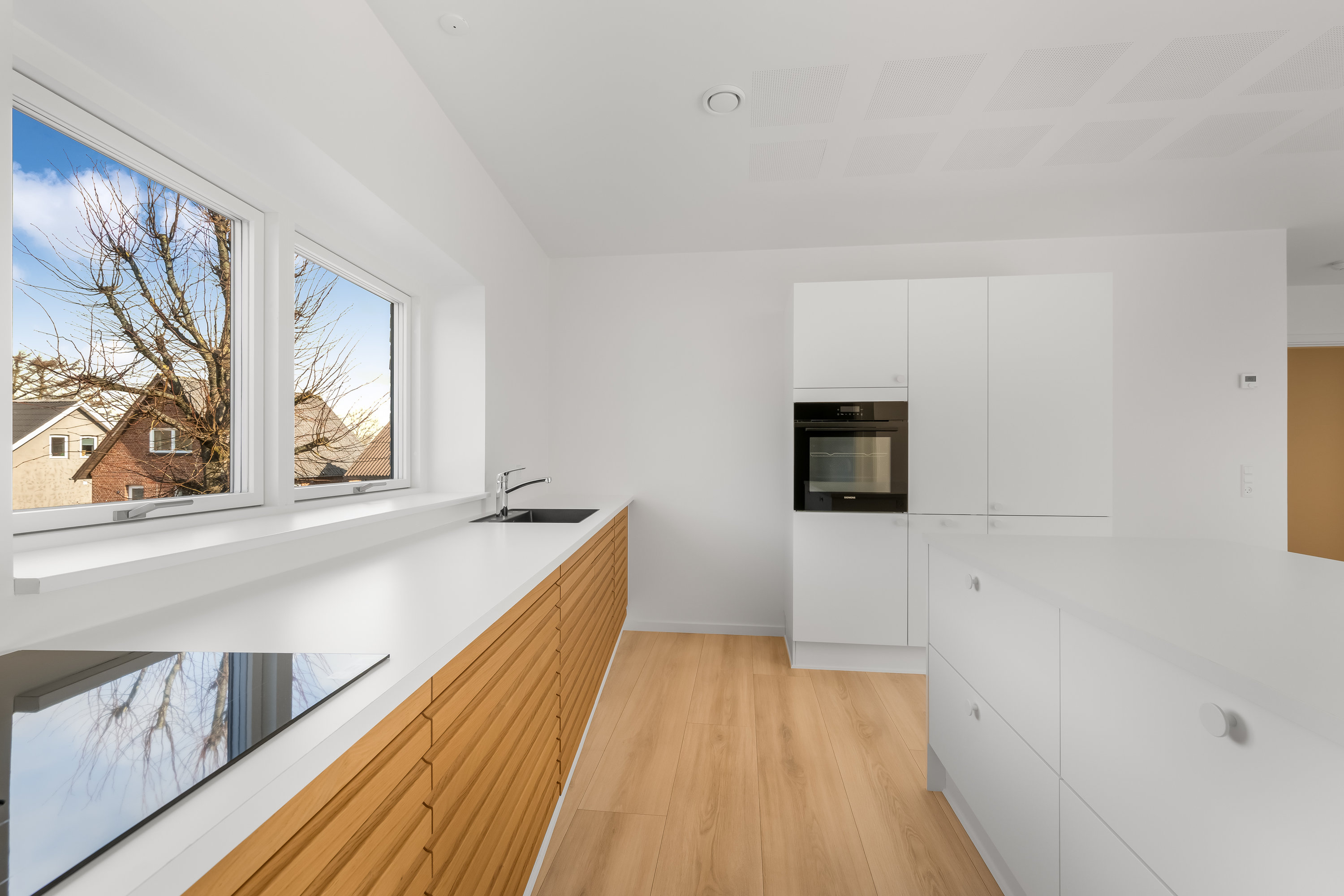 Fremhævet køkken billede i fuldskærmstilstand. Billede af Engsiggade 12, 1. tv., 6900 Skjern