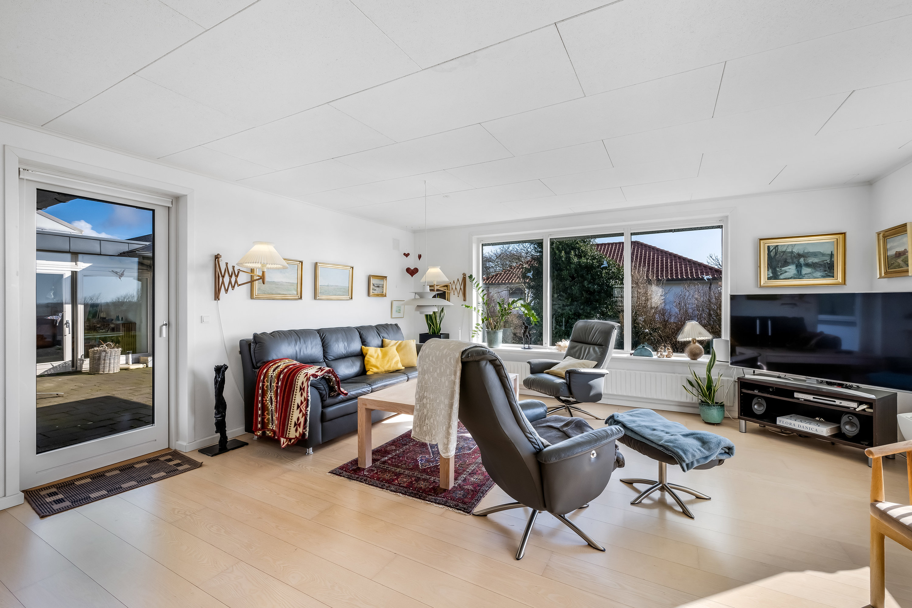 Fremhævet stue billede i fuldskærmstilstand. Billede af Skrænten 12, Dejbjerg, 6900 Skjern