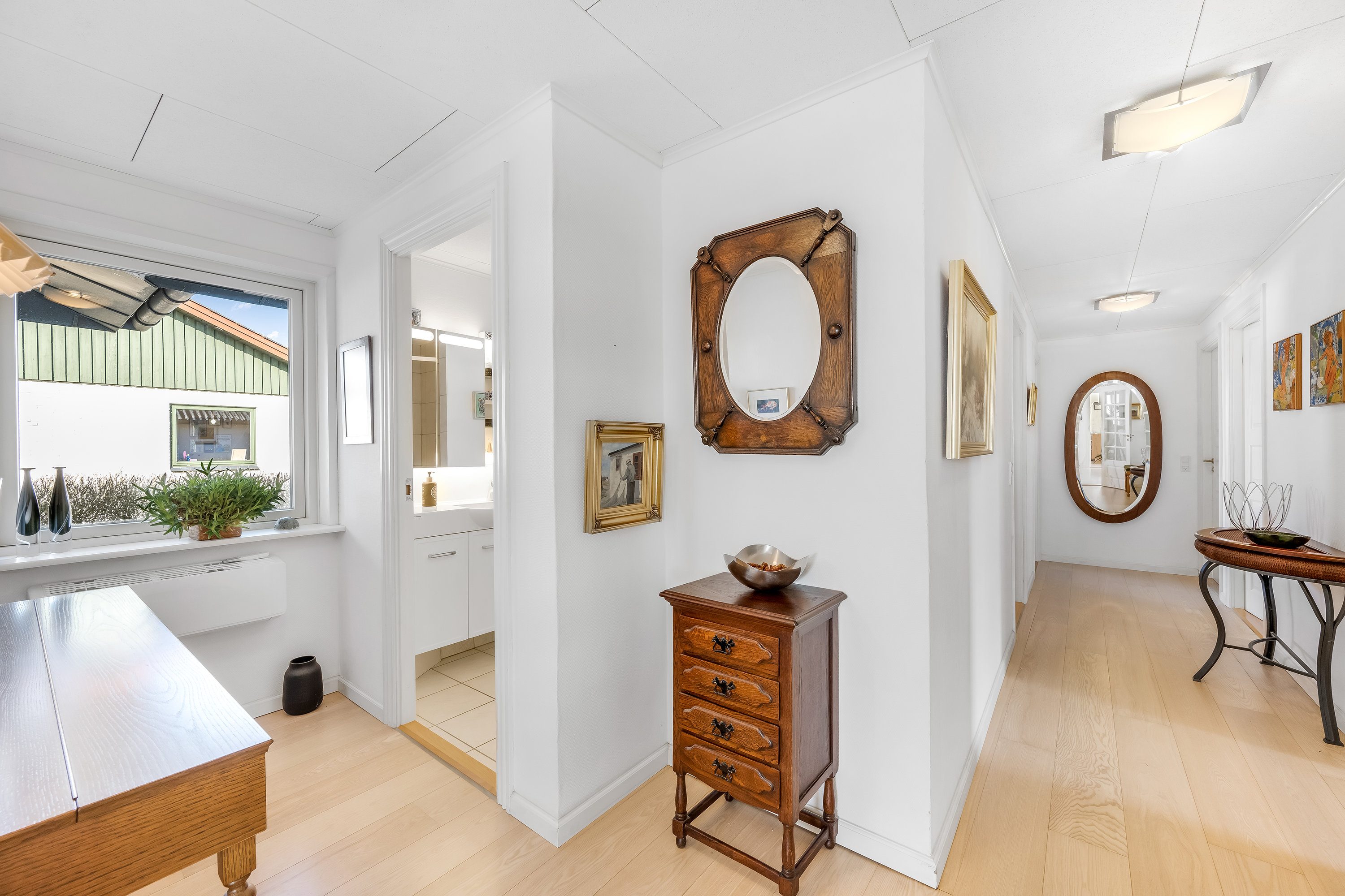 Fremhævet gang billede i fuldskærmstilstand. Billede af Skrænten 12, Dejbjerg, 6900 Skjern