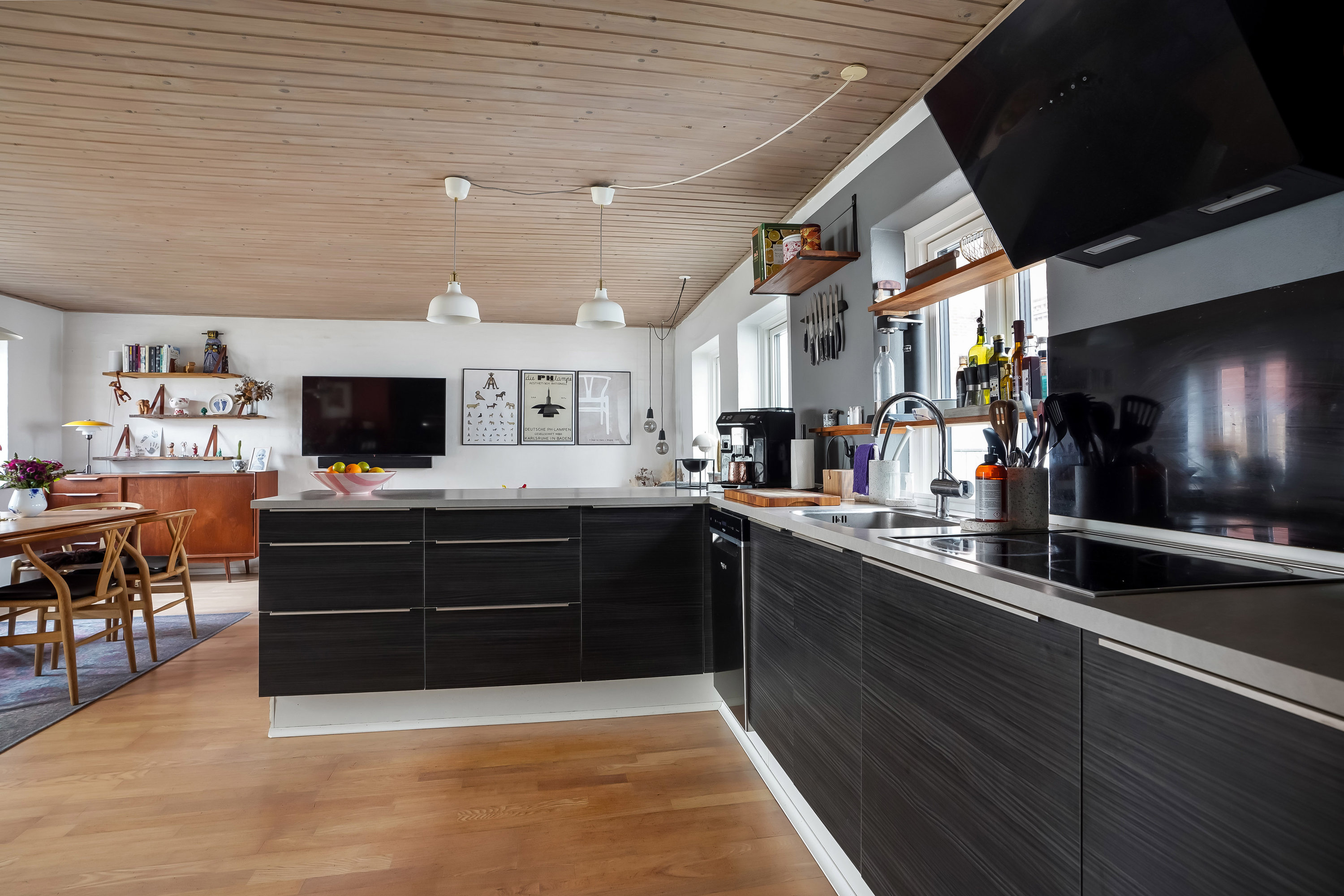 Fremhævet køkken billede i fuldskærmstilstand. Billede af Vesterbro 59B, 5000 Odense C