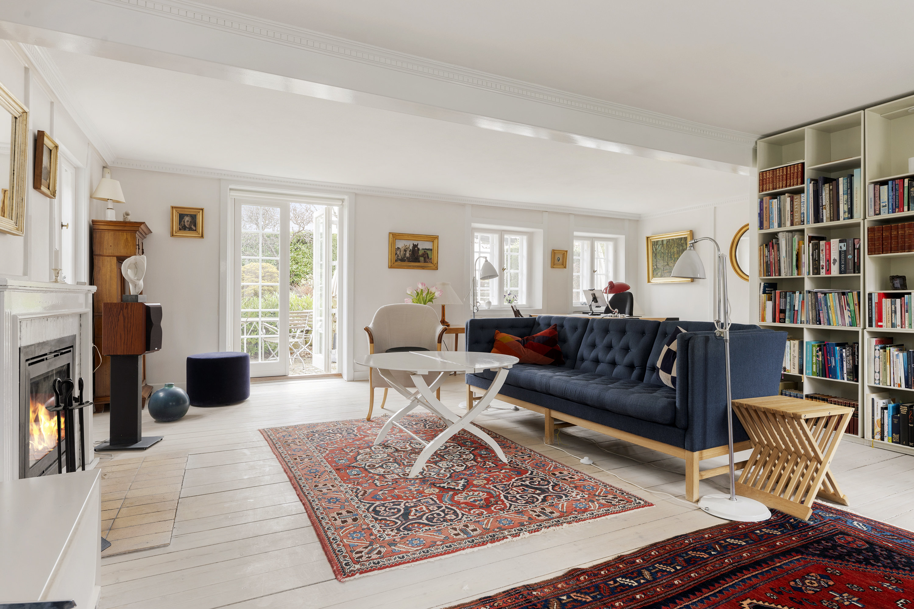 Fremhævet stue billede i fuldskærmstilstand. Billede af Gl.Holte Gade 35, Gl Holte, 2840 Holte