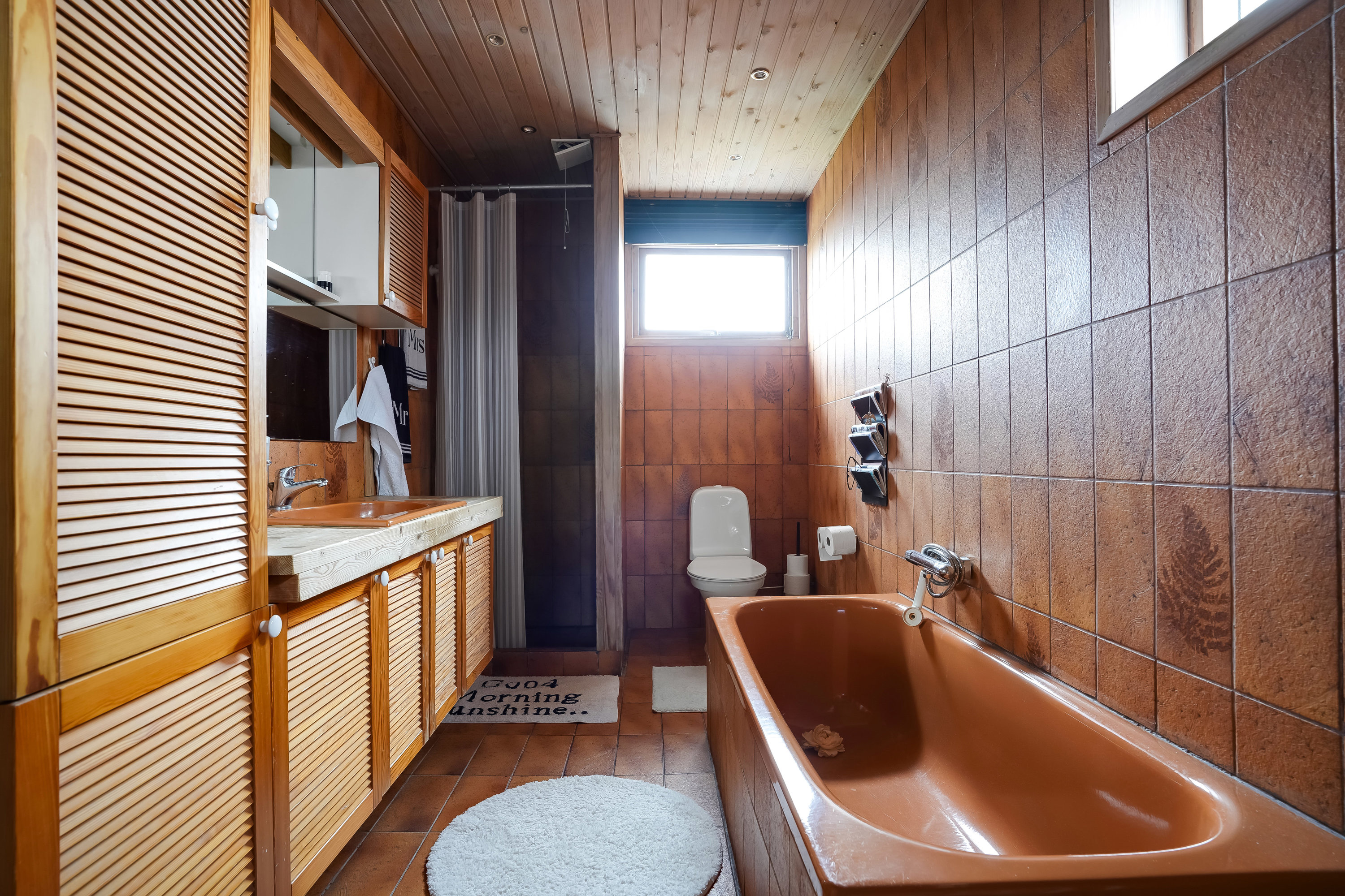 Fremhævet badeværelse billede i fuldskærmstilstand. Billede af Hollændervej 178, 5500 Middelfart