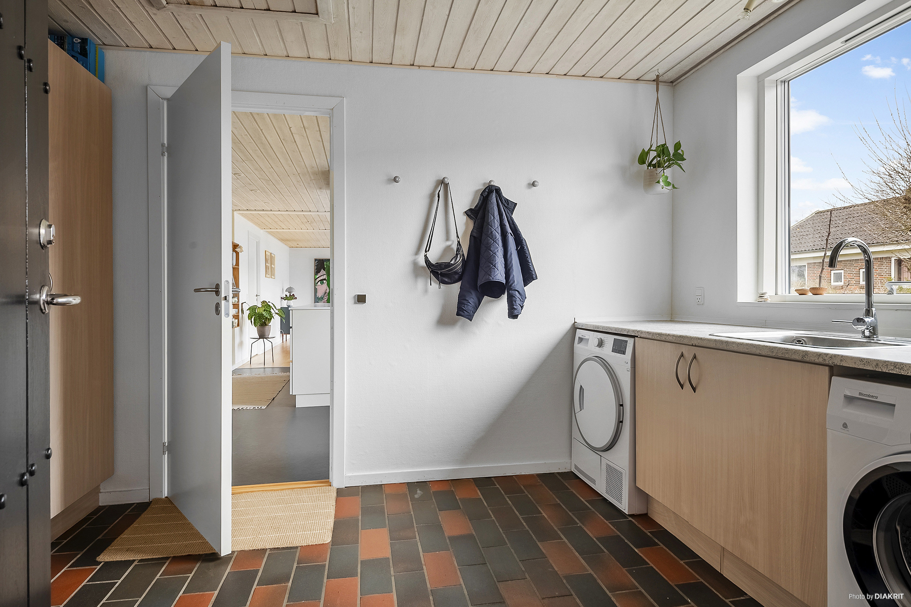 Fremhævet værelse billede i fuldskærmstilstand. Billede af Ankjær 325, 8300 Odder