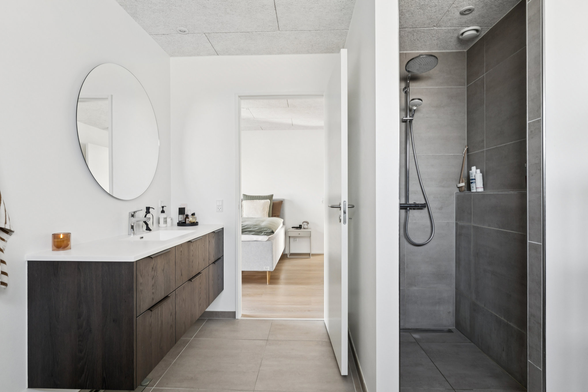 Fremhævet badeværelse billede i fuldskærmstilstand. Billede af Filippavej 3, 8960 Randers SØ