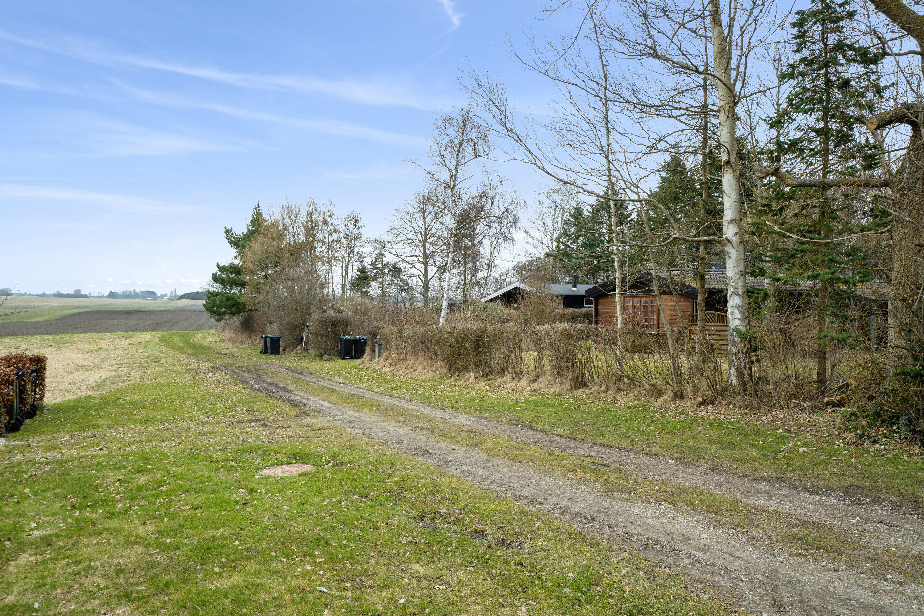 Fremhævet udendørs billede i fuldskærmstilstand. Billede af Agersøvej 12, Bisserup, 4243 Rude