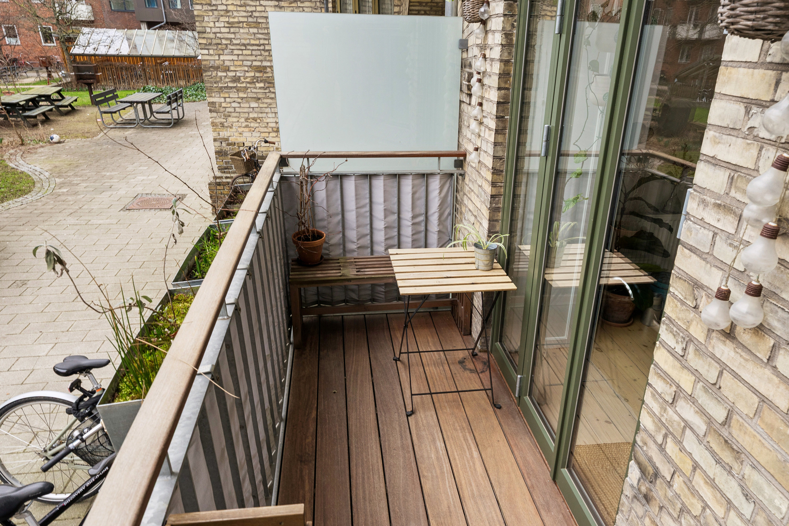 Fremhævet altan billede i fuldskærmstilstand. Billede af Øresundsvej 47, st.. th., 2300 København S