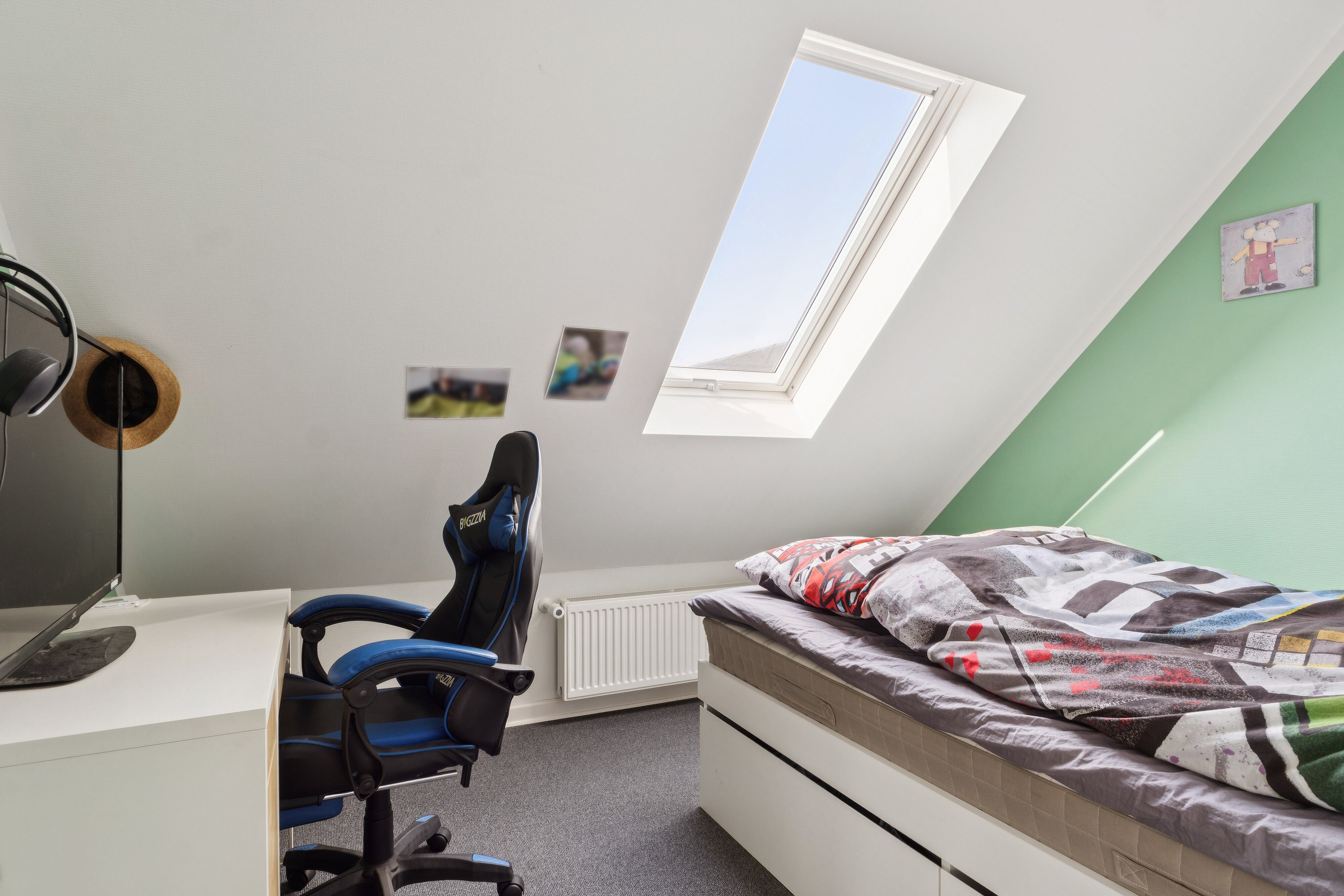 Fremhævet soveværelse billede i fuldskærmstilstand. Billede af Grågårdevej 4, Gråskov, 8620 Kjellerup