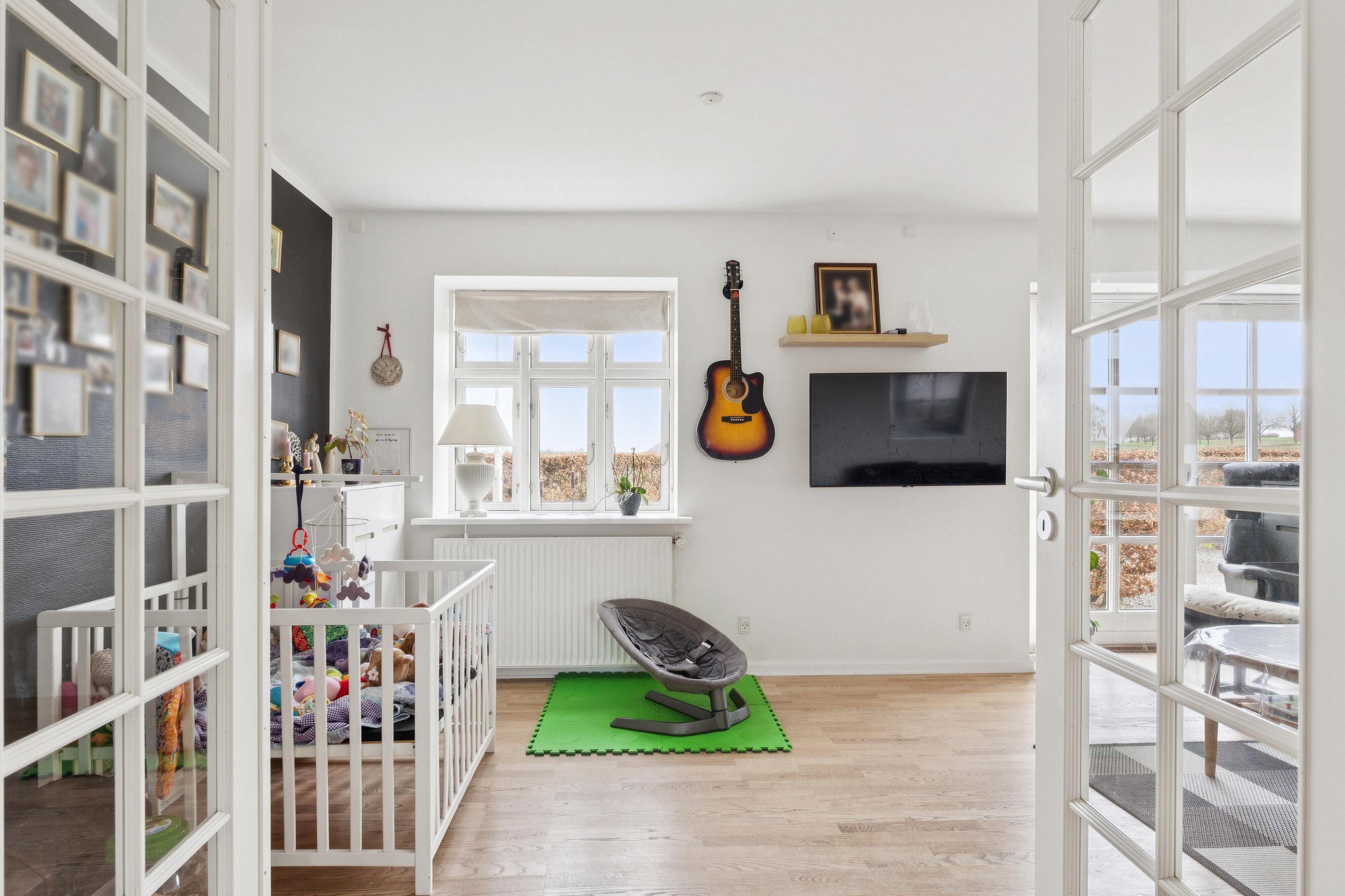 Fremhævet børneværelse billede i fuldskærmstilstand. Billede af Grågårdevej 4, Gråskov, 8620 Kjellerup