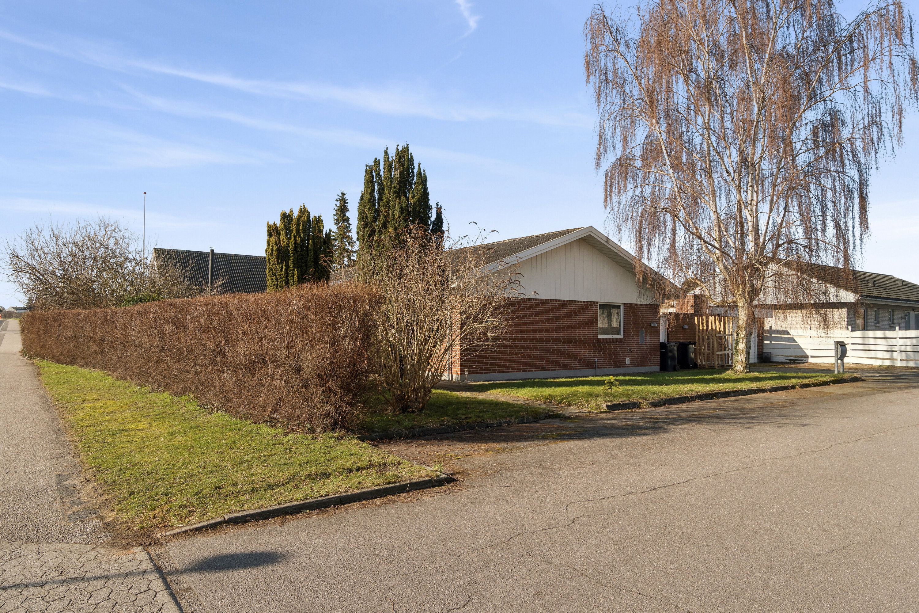 Fremhævet set fra haven billede i fuldskærmstilstand. Billede af Mikkelhøj 33, Karrebæk, 4736 Karrebæksminde