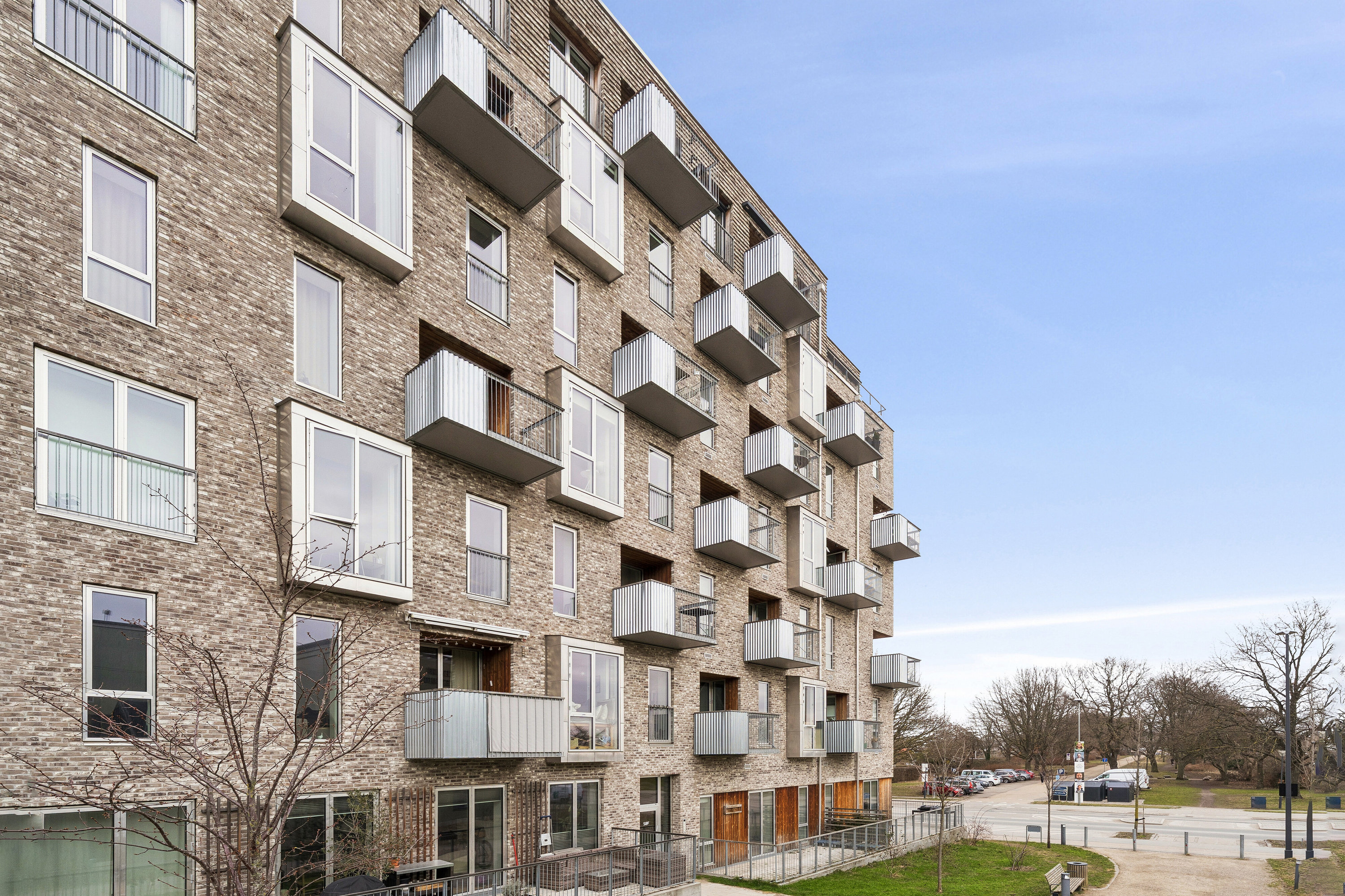 Fremhævet facade billede i fuldskærmstilstand. Billede af Amager Strandvej 58F, 3. 2., 2300 København S