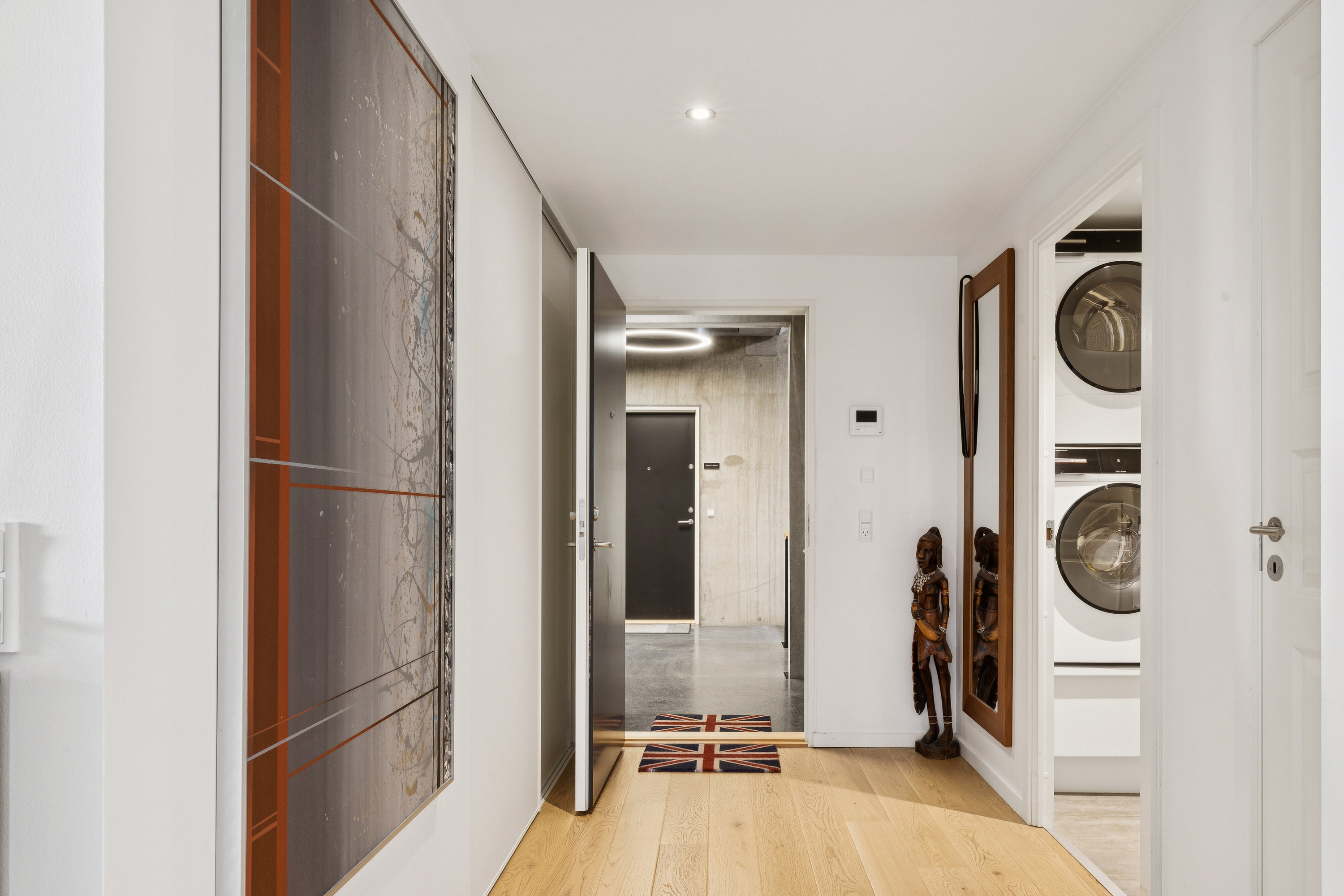 Fremhævet gang billede i fuldskærmstilstand. Billede af Amager Strandvej 58F, 3. 2., 2300 København S