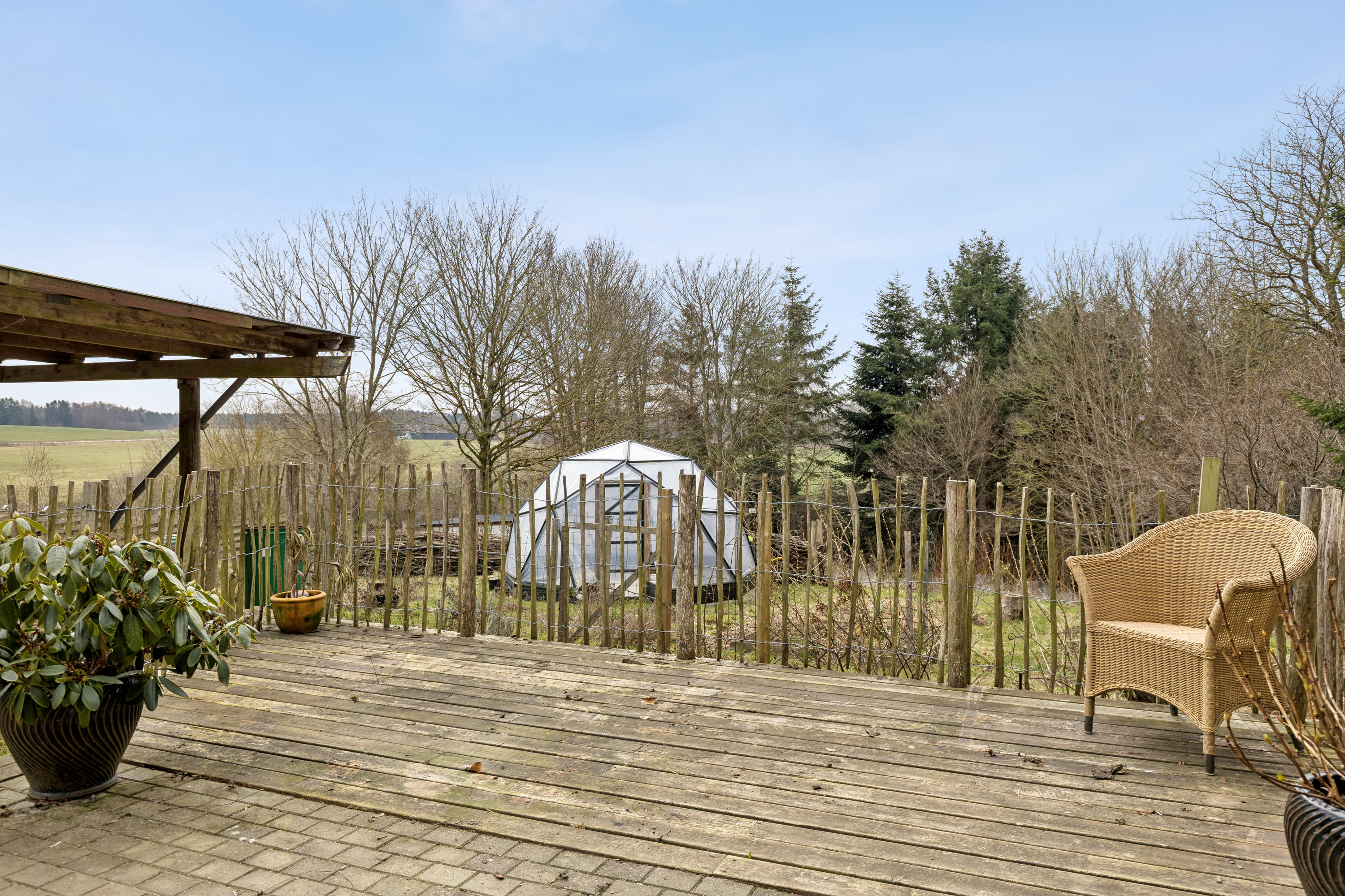 Fremhævet terrasse billede i fuldskærmstilstand. Billede af Åmosevej 38, Brokøb, 4450 Jyderup