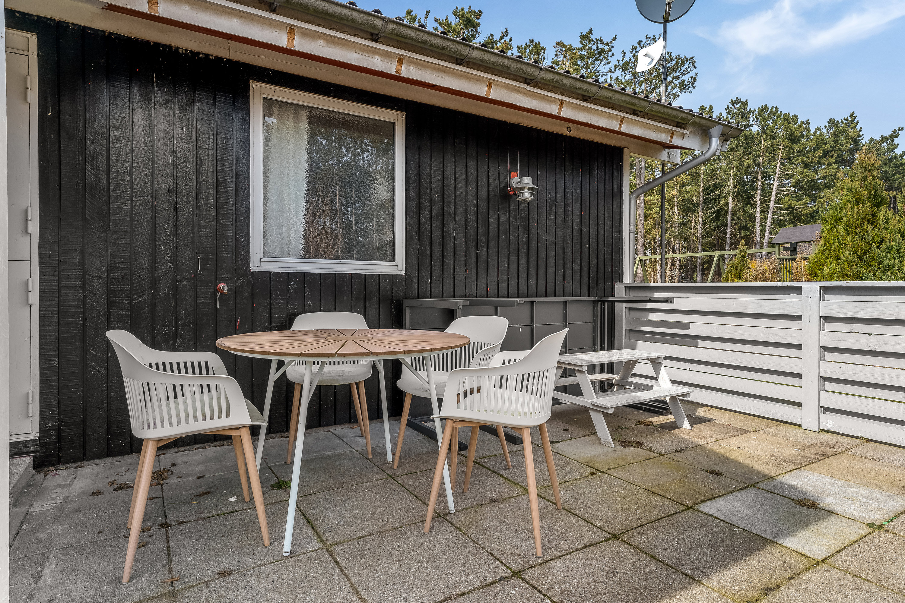 Fremhævet terrasse billede i fuldskærmstilstand. Billede af Fasanvænget 5, Saksfjed Ø, 4970 Rødby