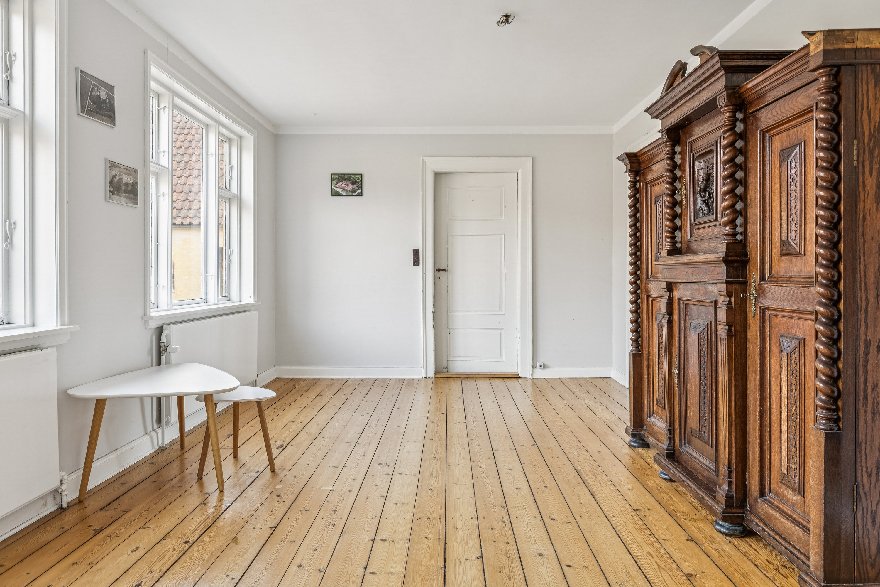 Fremhævet stue billede i fuldskærmstilstand. Billede af Kongstedvej 27, 4293 Dianalund