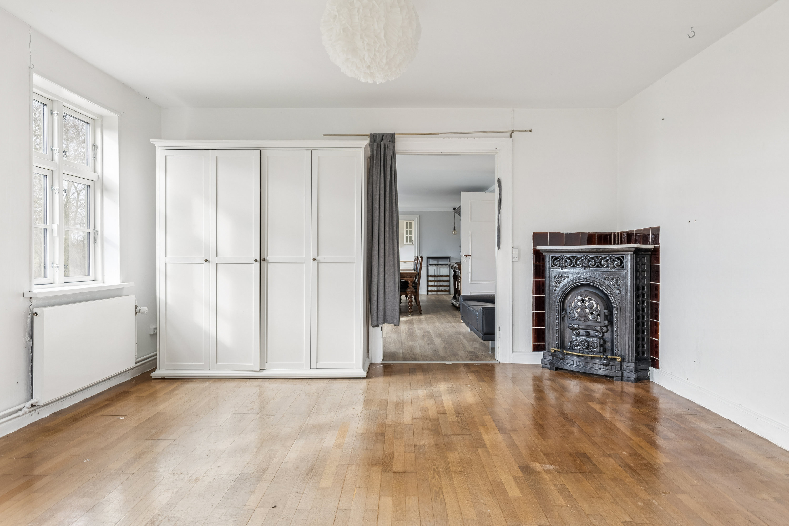 Fremhævet stue billede i fuldskærmstilstand. Billede af Kongstedvej 27, 4293 Dianalund